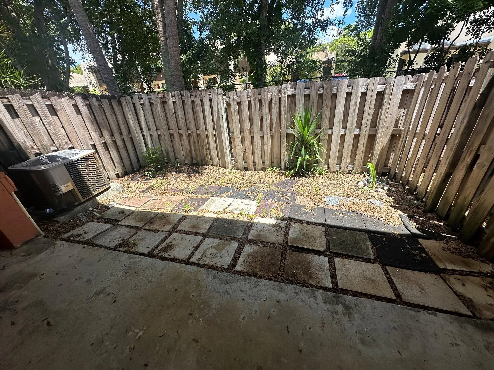 1055 NW 100th Ave