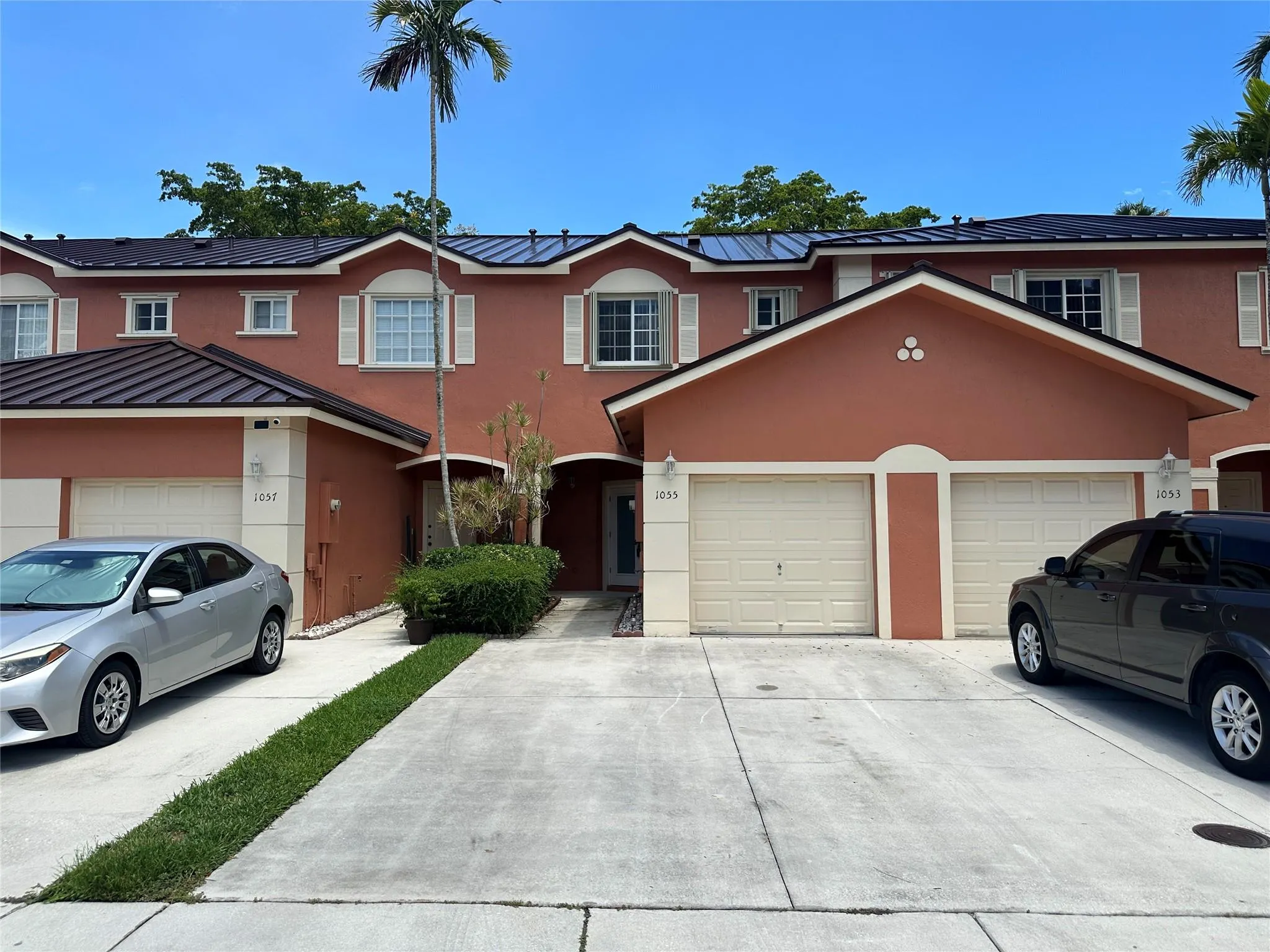 1055 NW 100th Ave