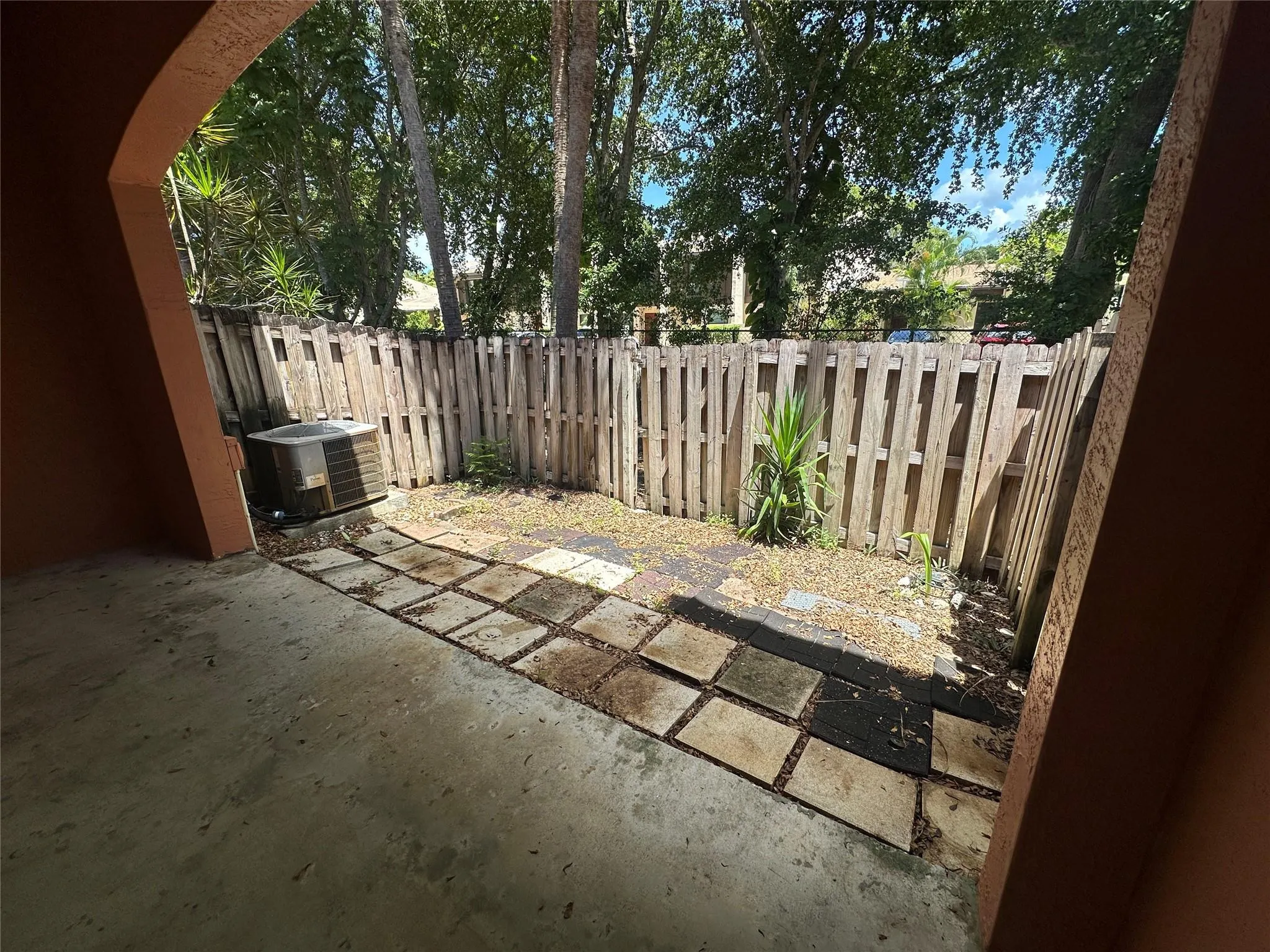 1055 NW 100th Ave