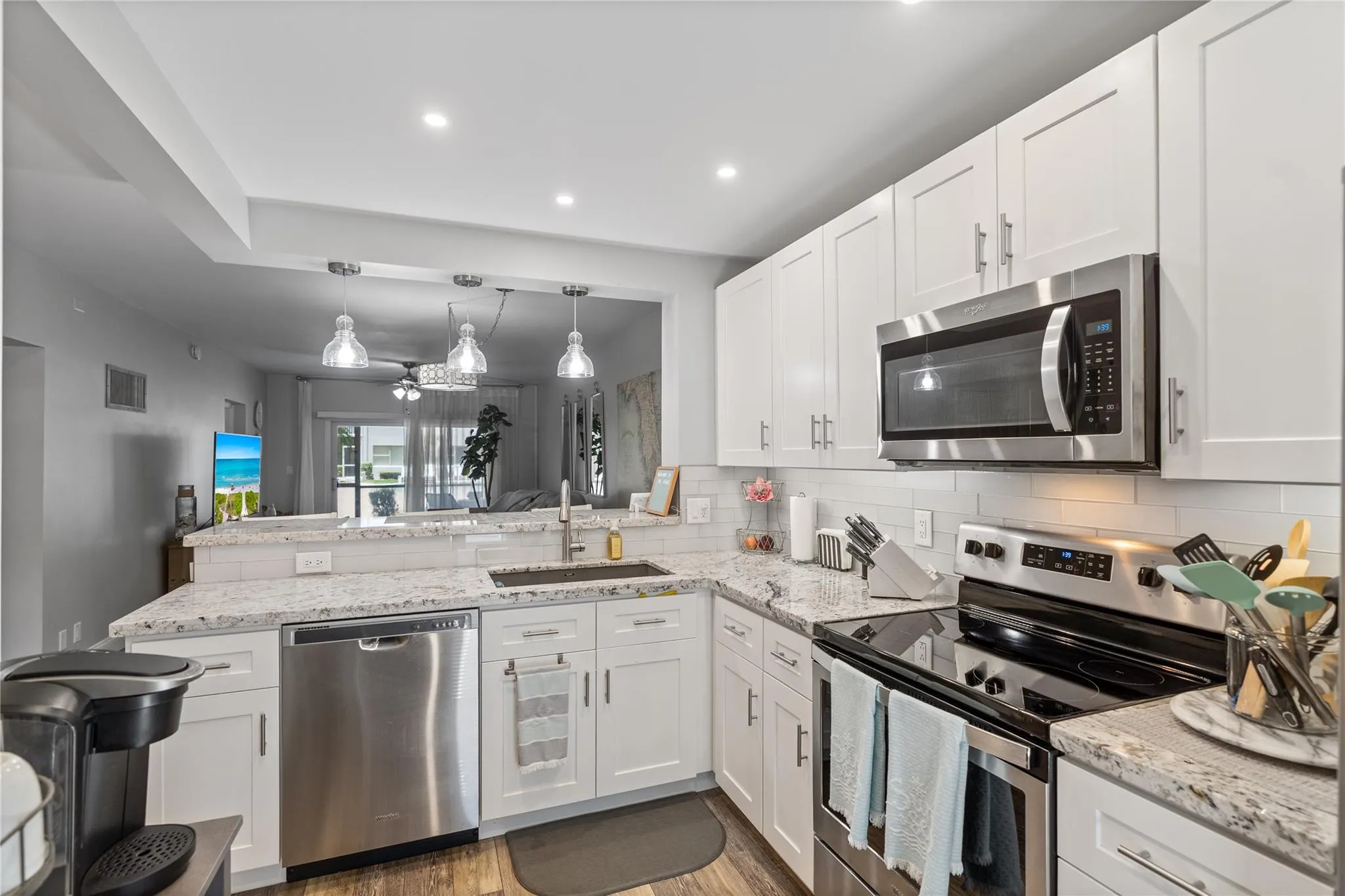 4117 Bougainvilla Dr, #102