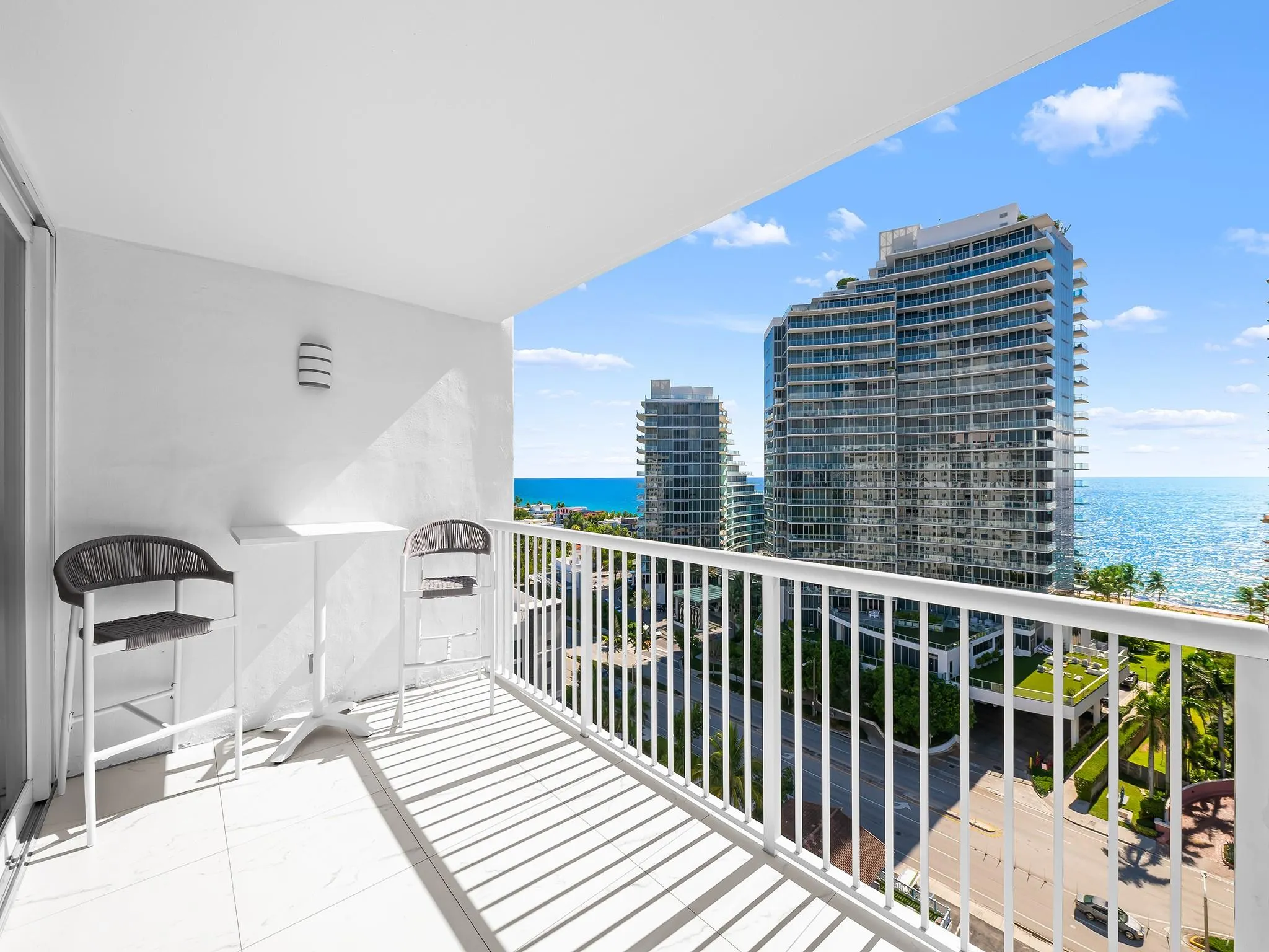 2200 NE 33rd Ave, #15J