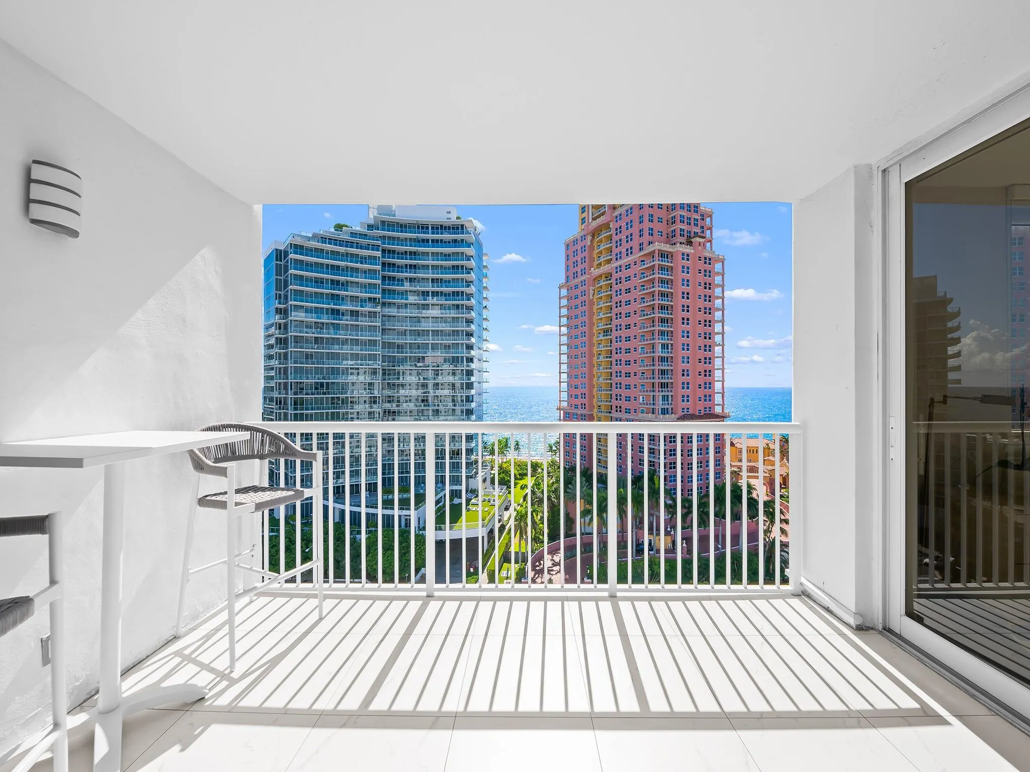 2200 NE 33rd Ave, #15J