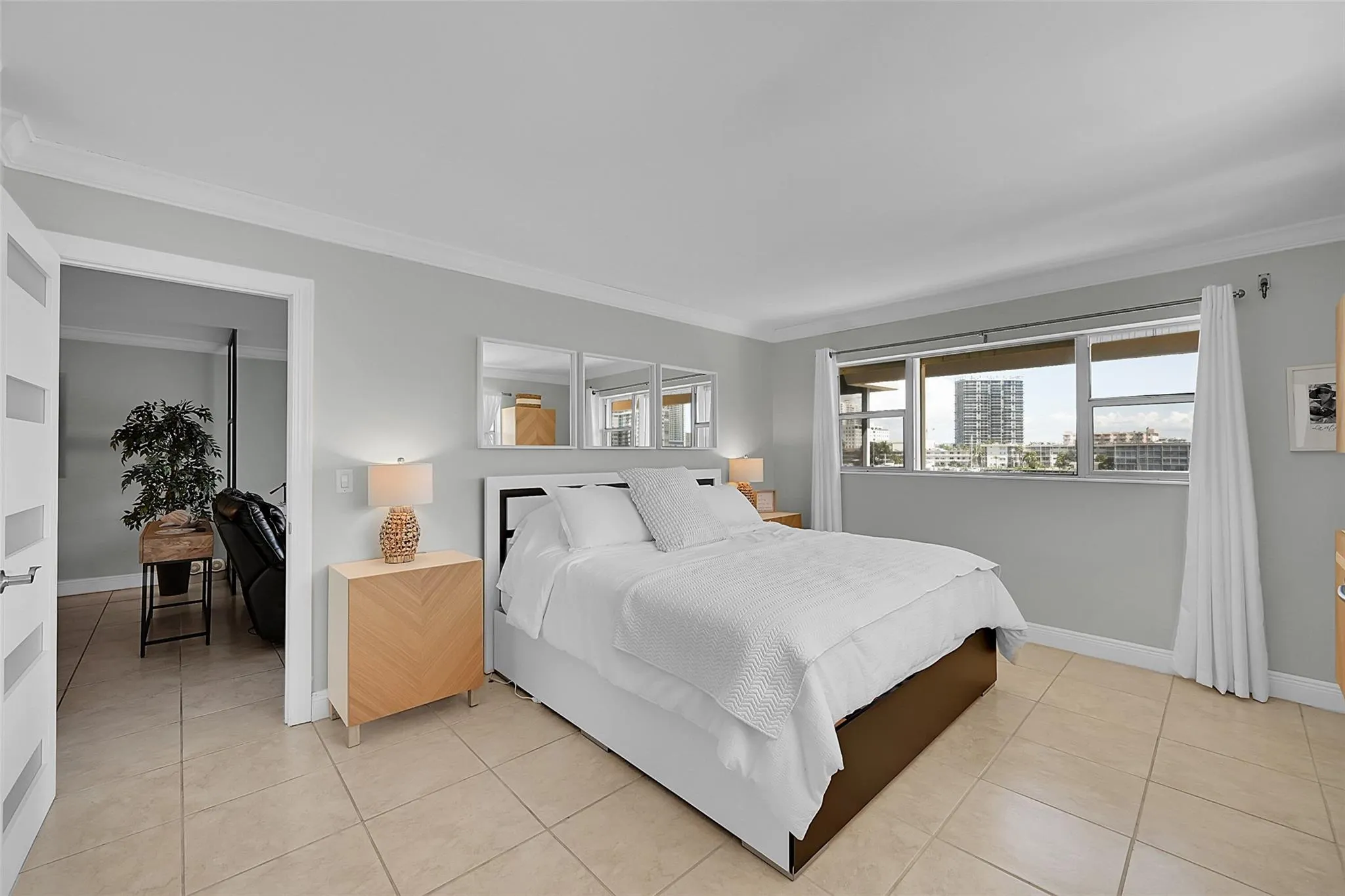 300 Golden Isles Dr, #311