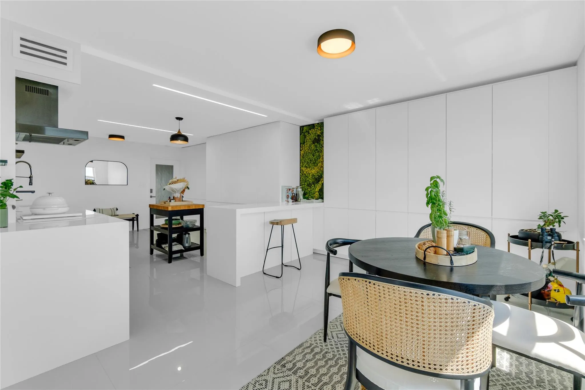 111 N Pompano Beach Blvd, #1114