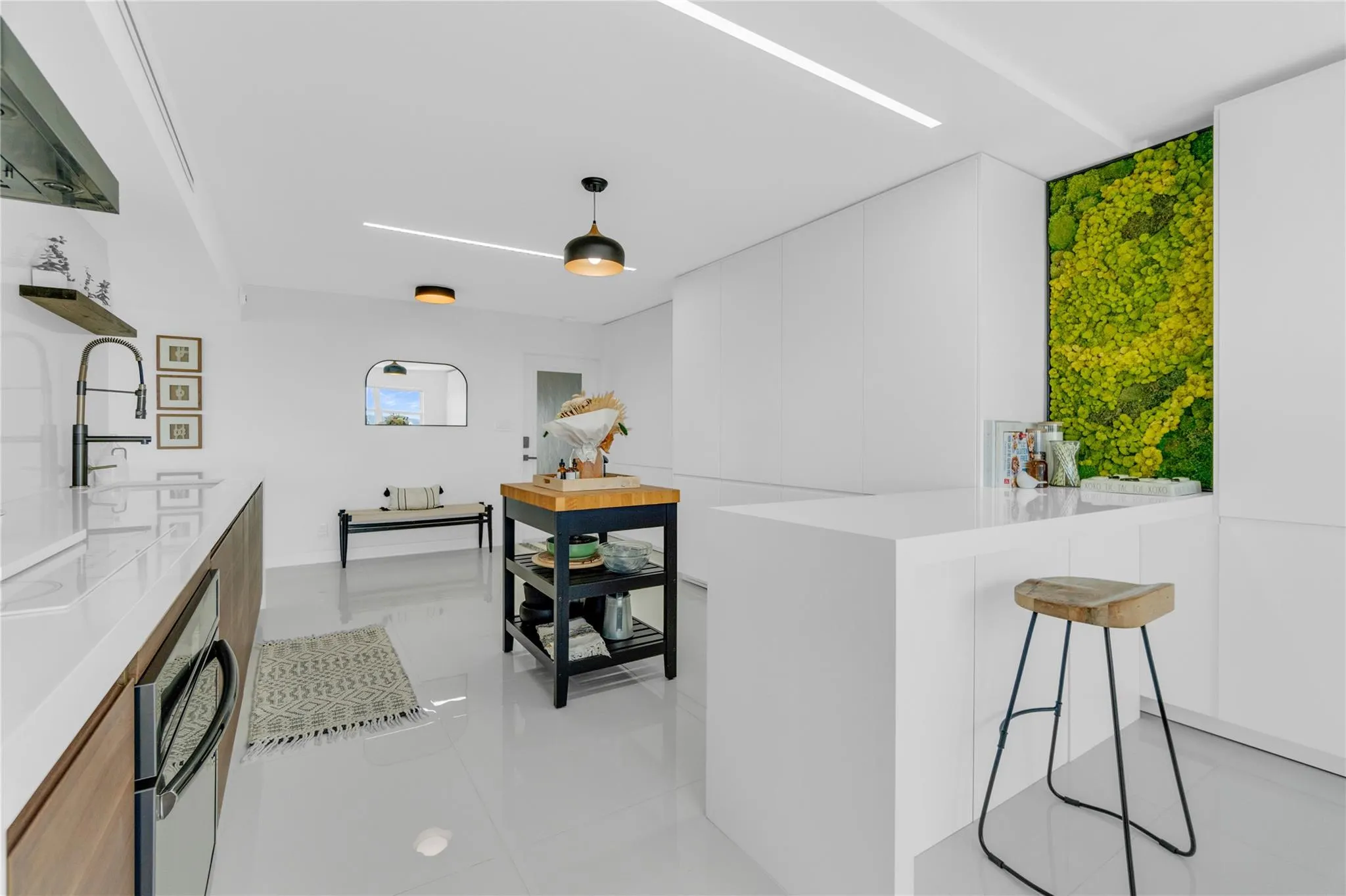 111 N Pompano Beach Blvd, #1114