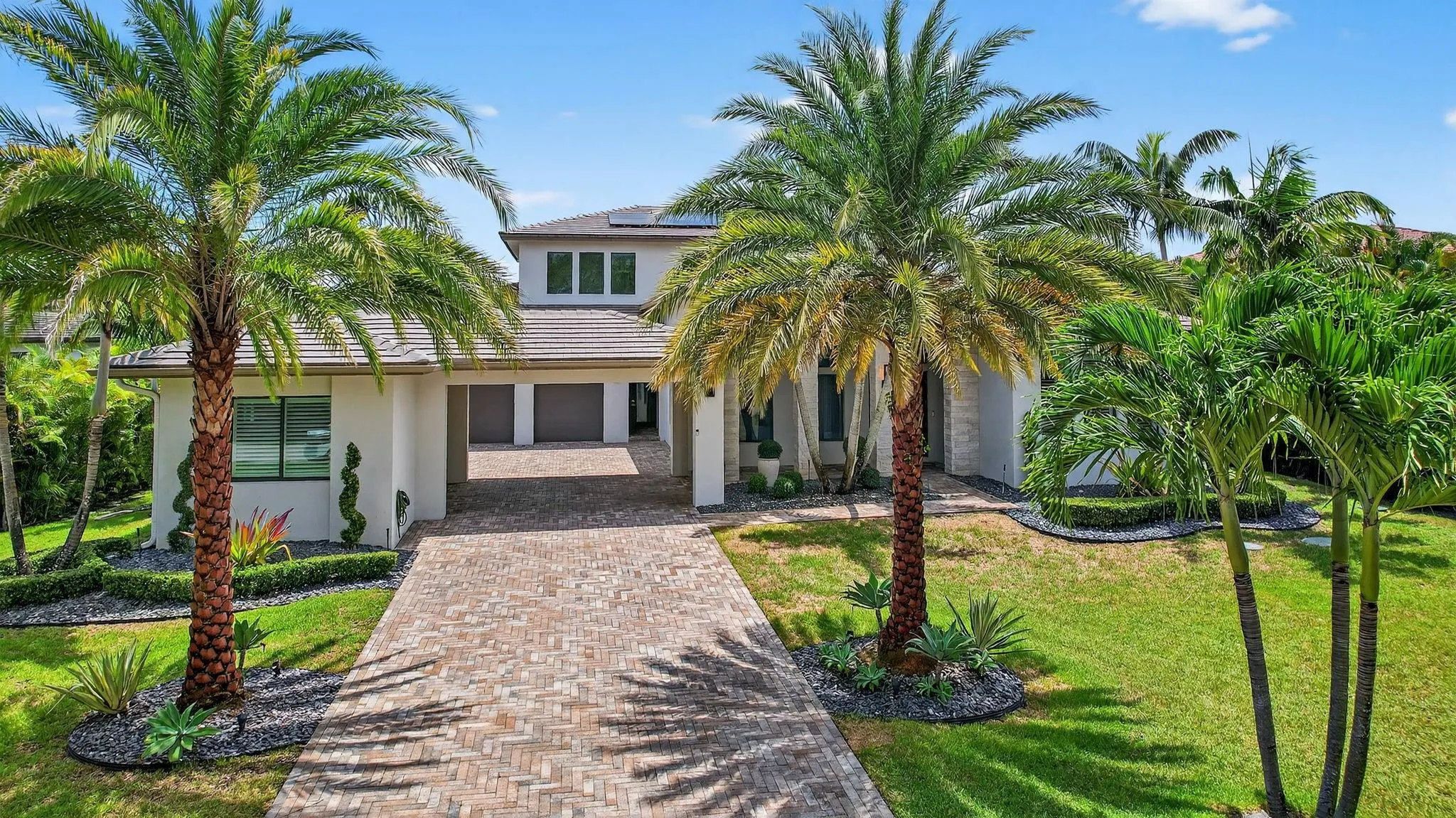12360 NW 15th St