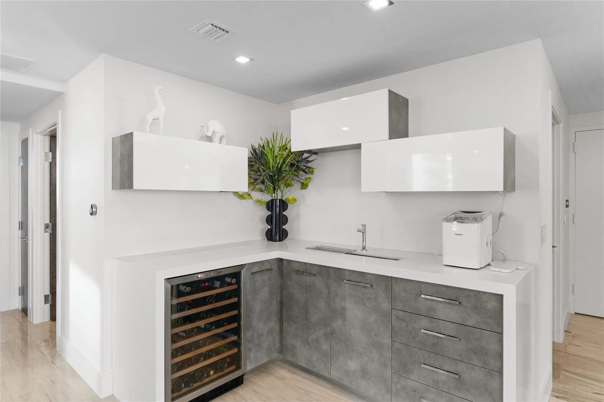 3200 N Ocean Blvd, #1408