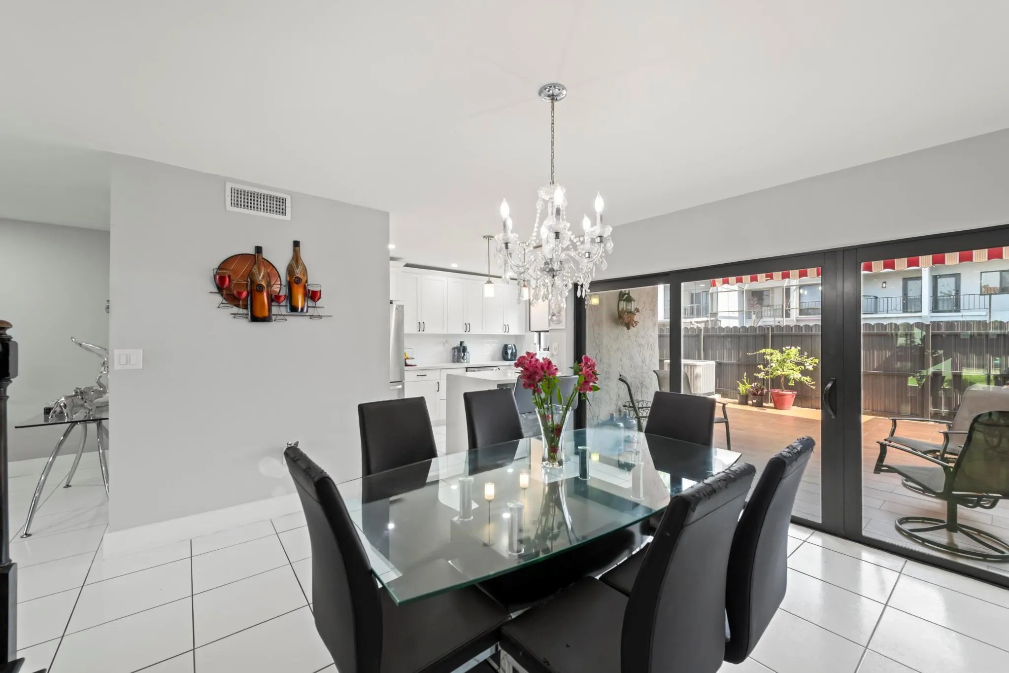 6512 Kendale Lakes Dr, #902