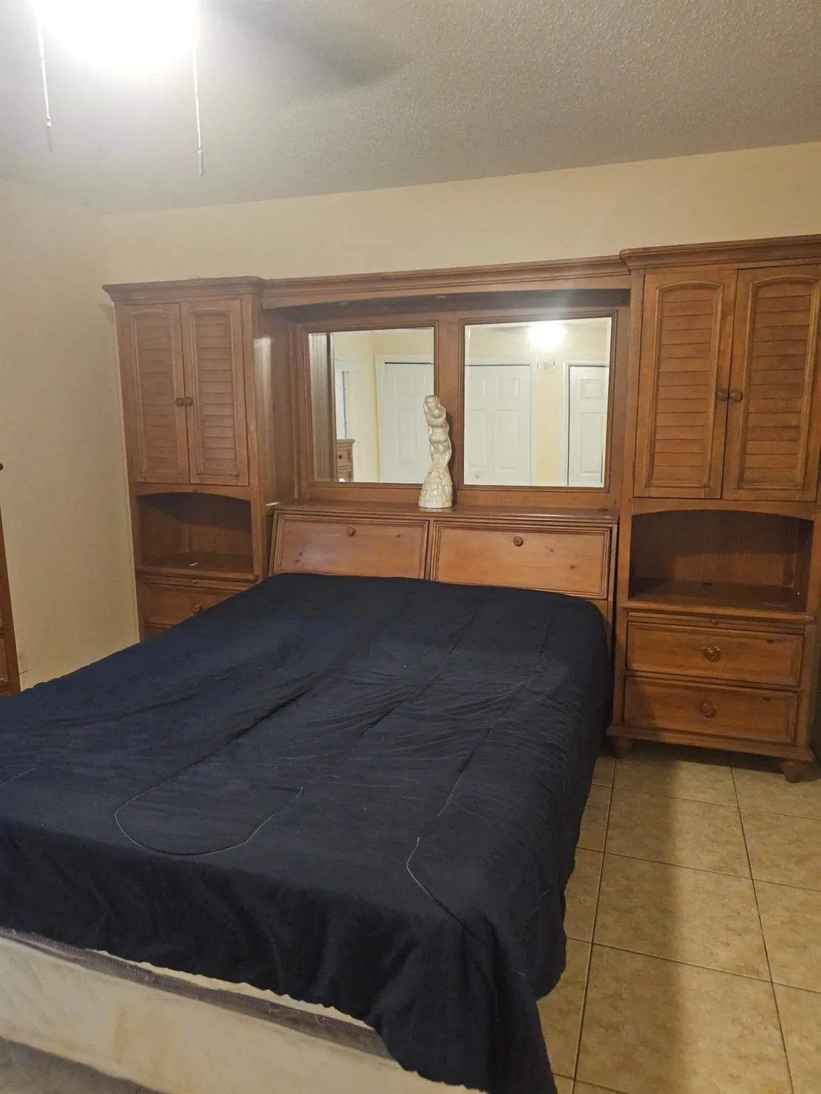 103 Salisbury E, #103