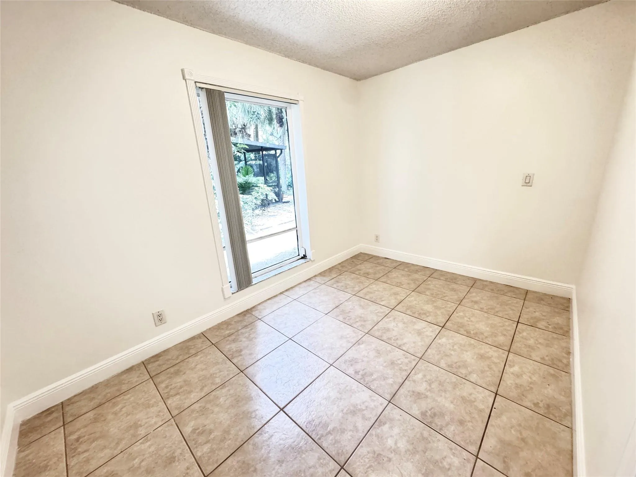 508 Sandtree Drive