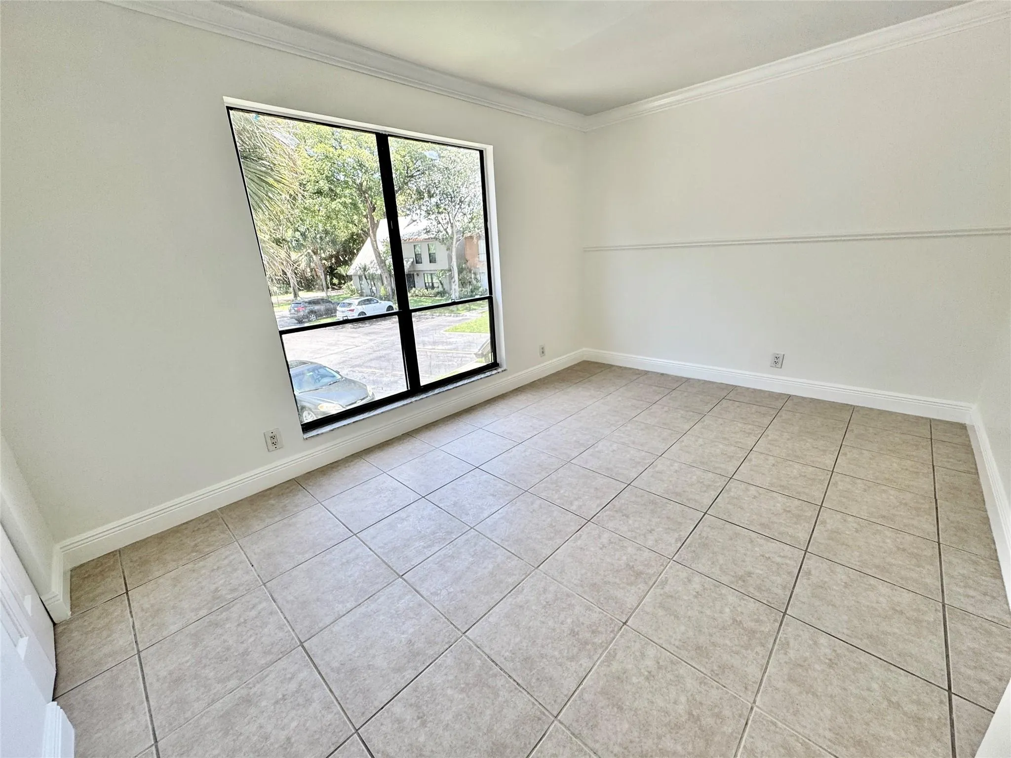 508 Sandtree Drive