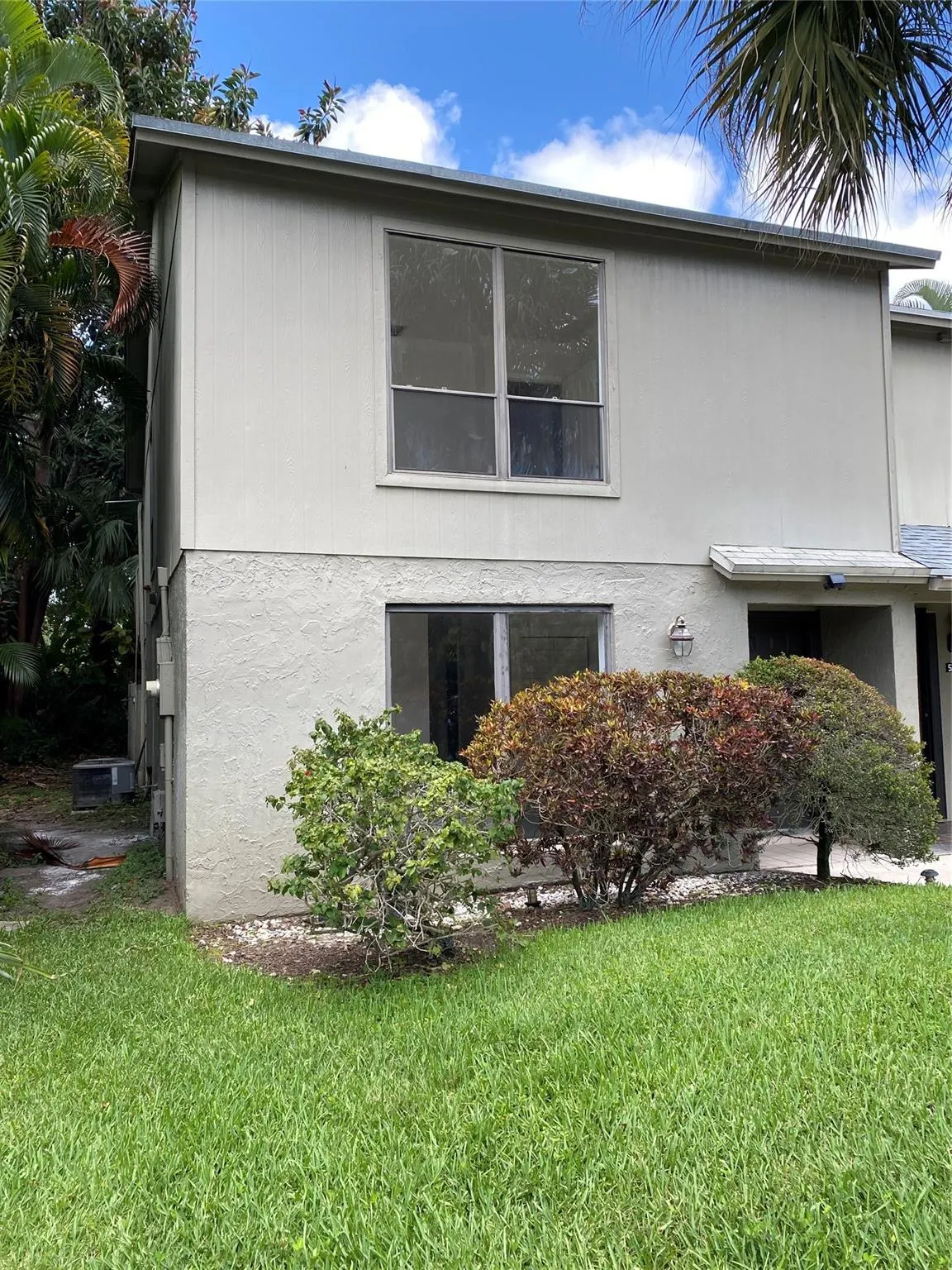 508 Sandtree Drive