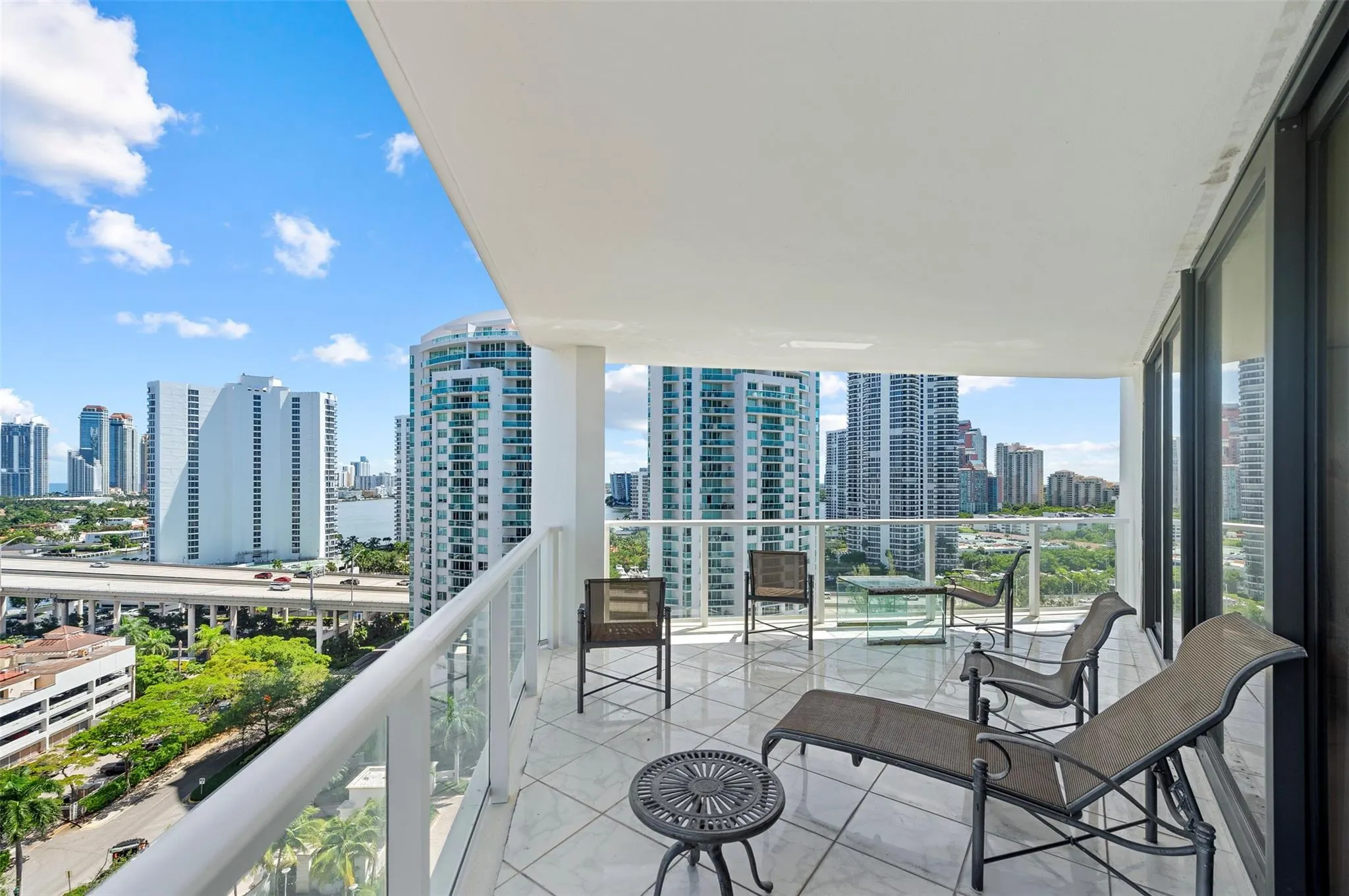 19500 Turnberry Way, #15E