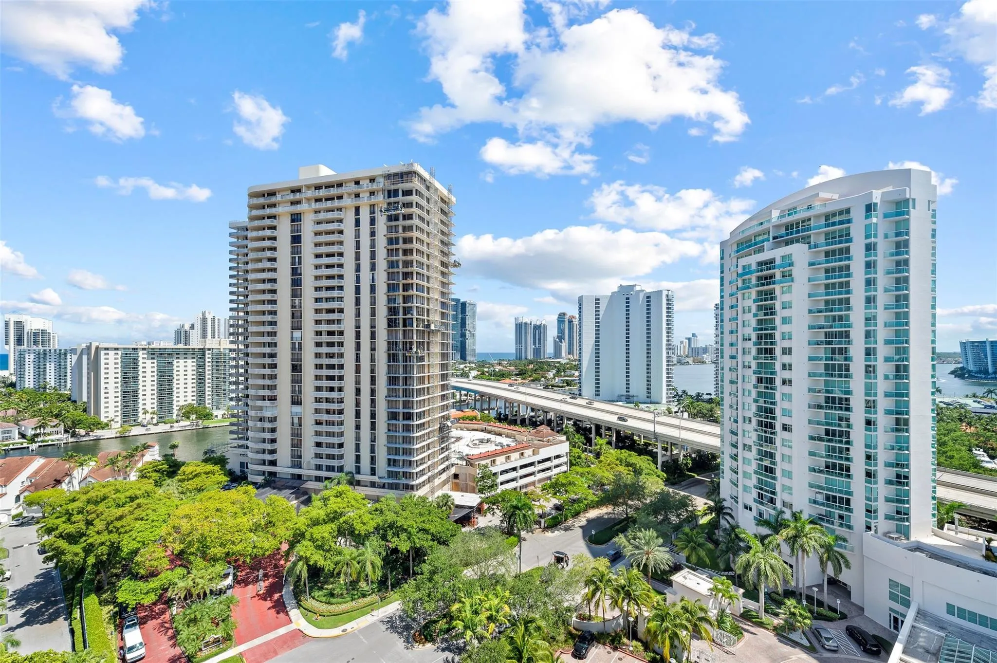 19500 Turnberry Way, #15E