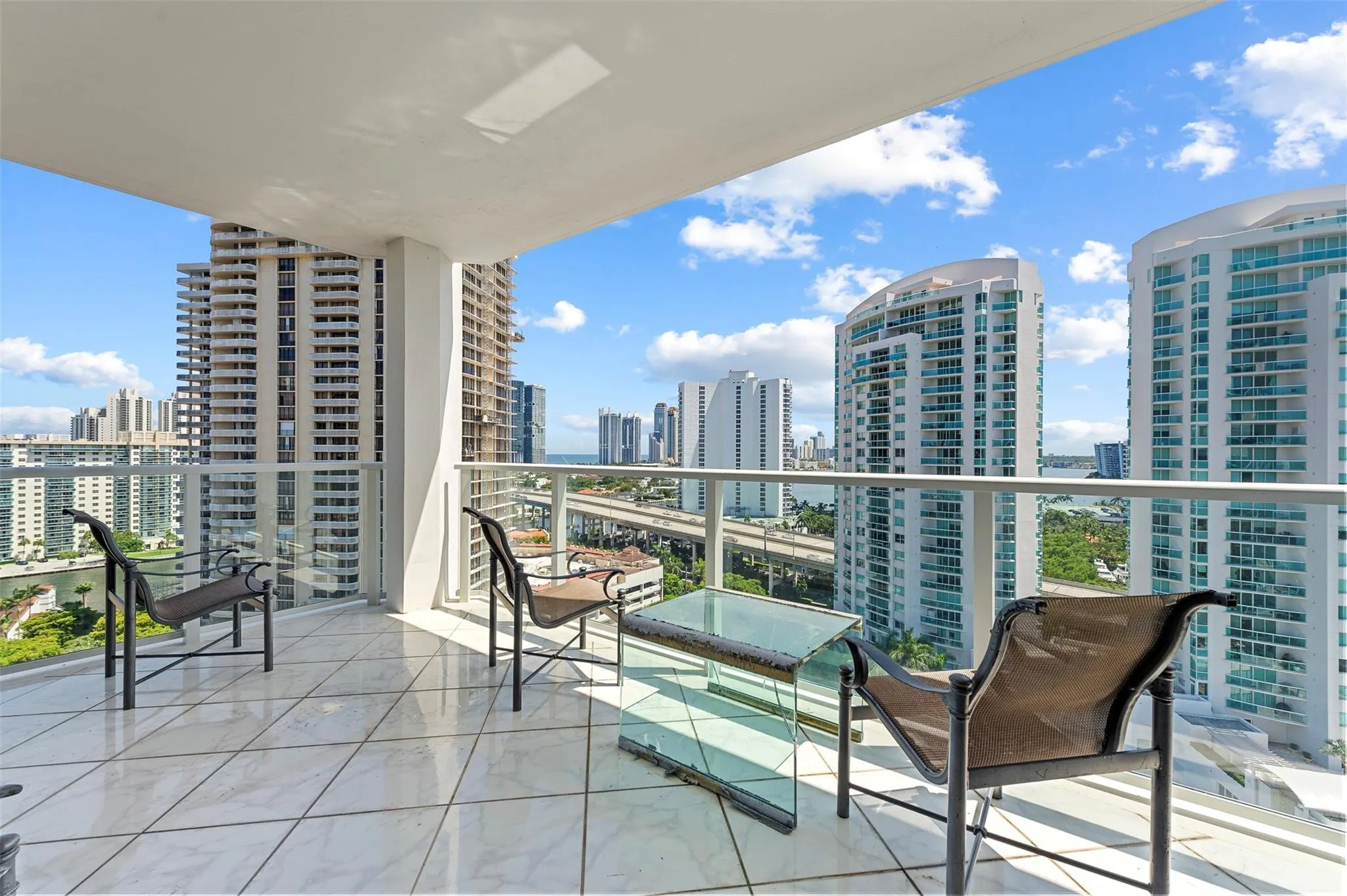 19500 Turnberry Way, #15E