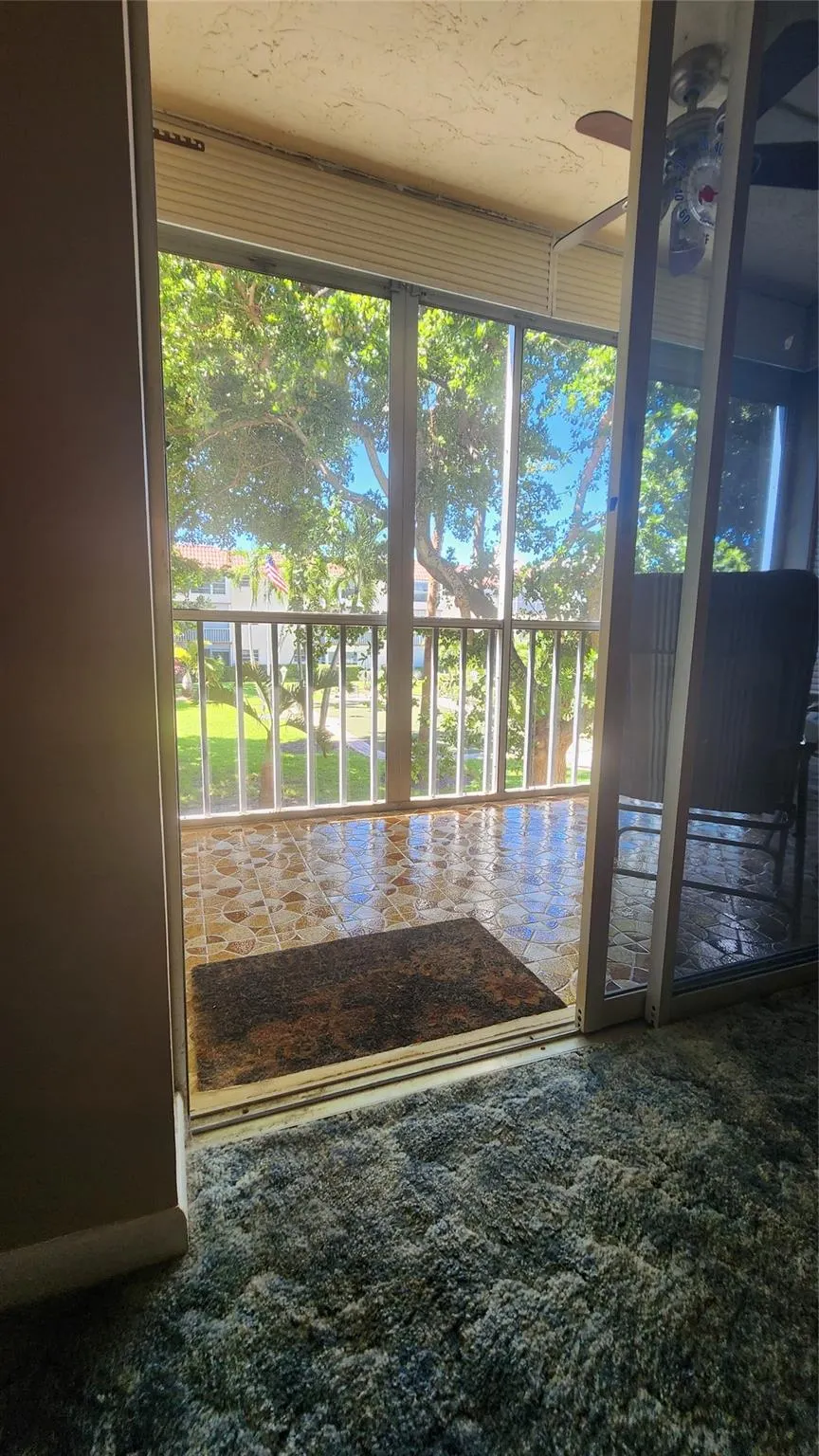 700 SE 6th Ave, #205
