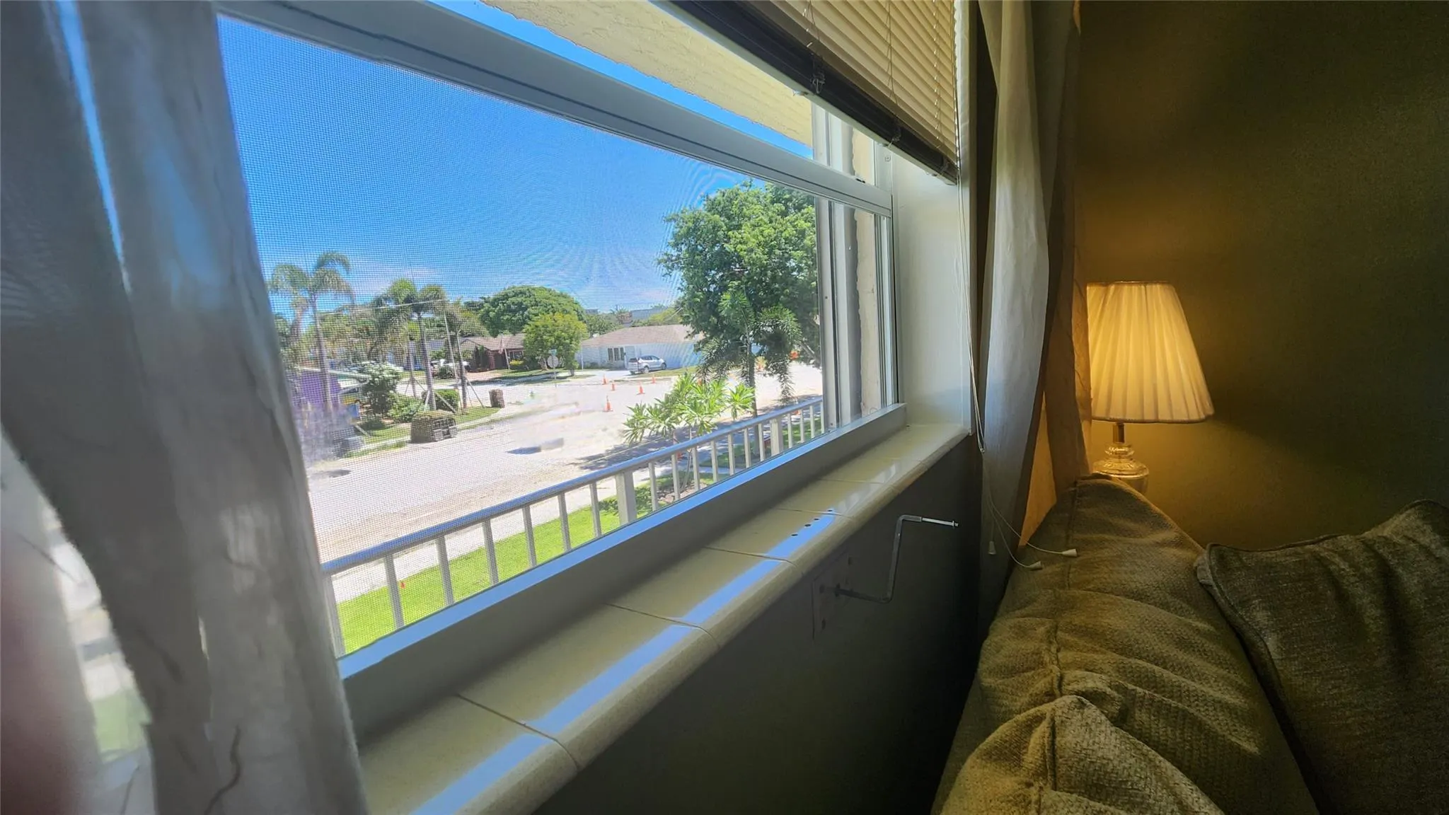 700 SE 6th Ave, #205