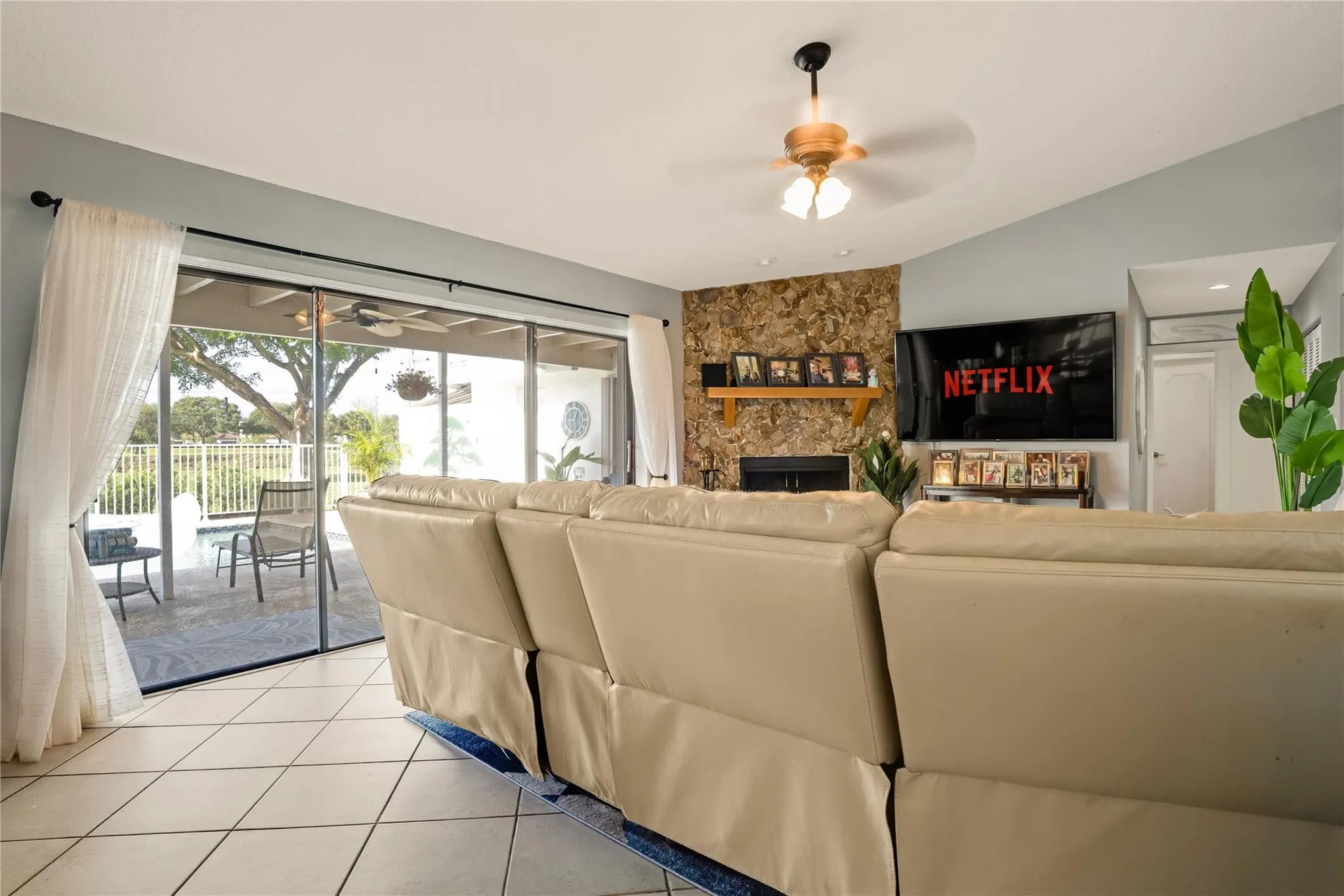 10180 SW 1st Ct