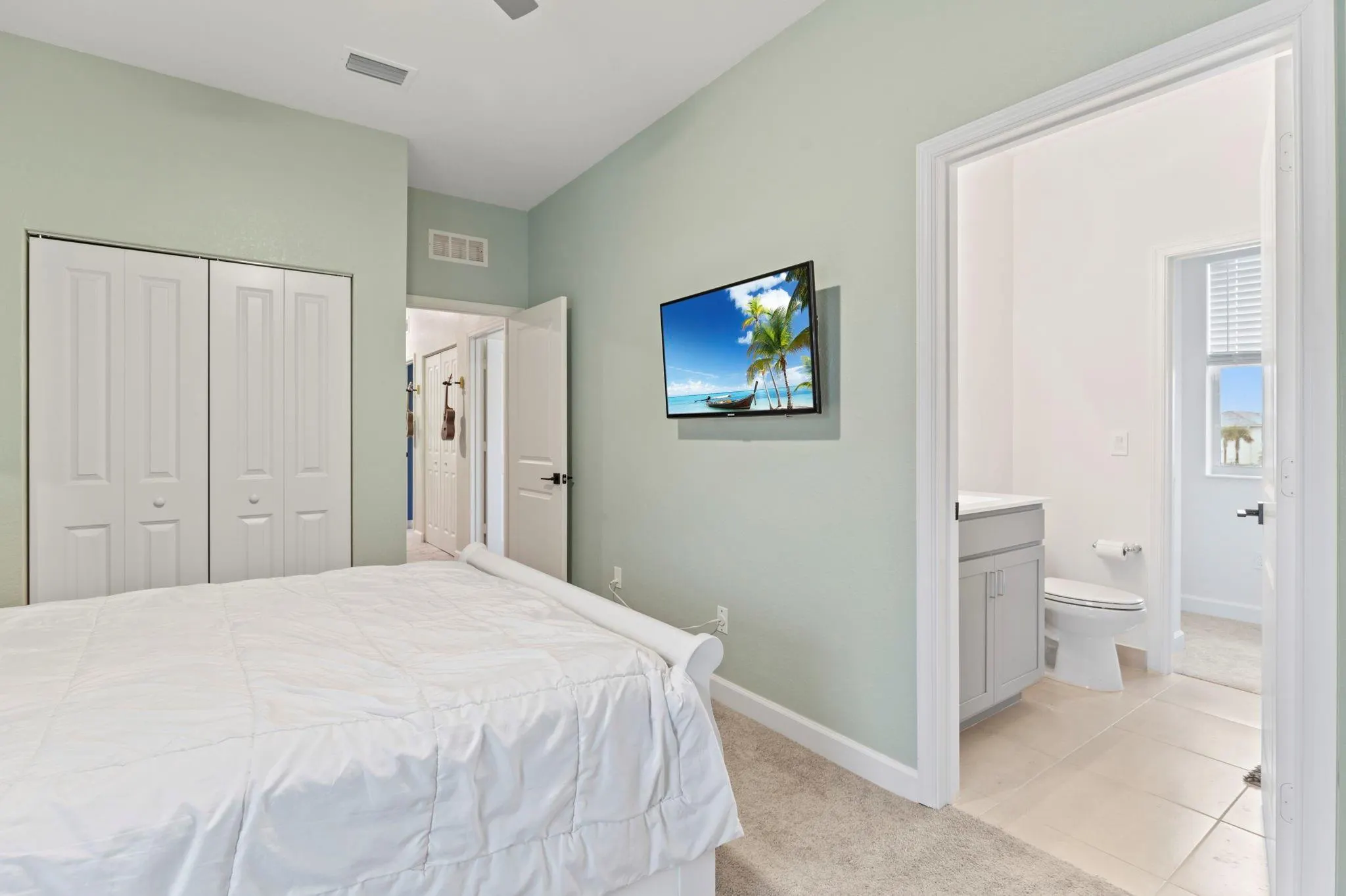 7609 NW Greenbank Cir