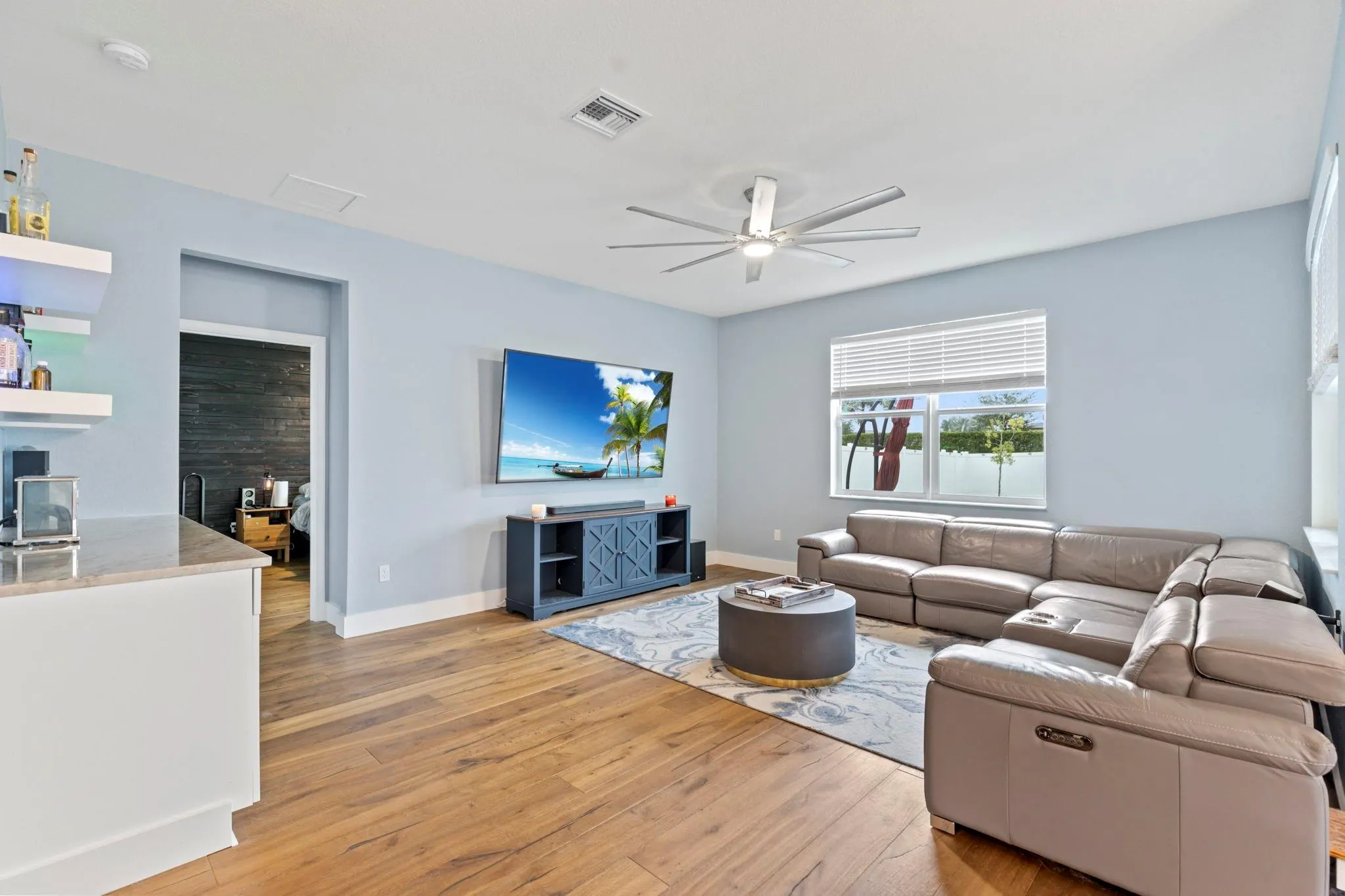 7609 NW Greenbank Cir