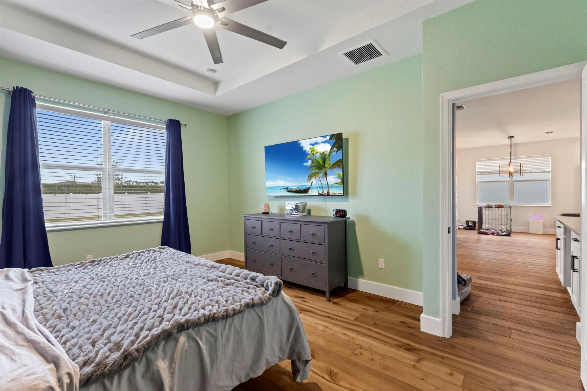 7609 NW Greenbank Cir