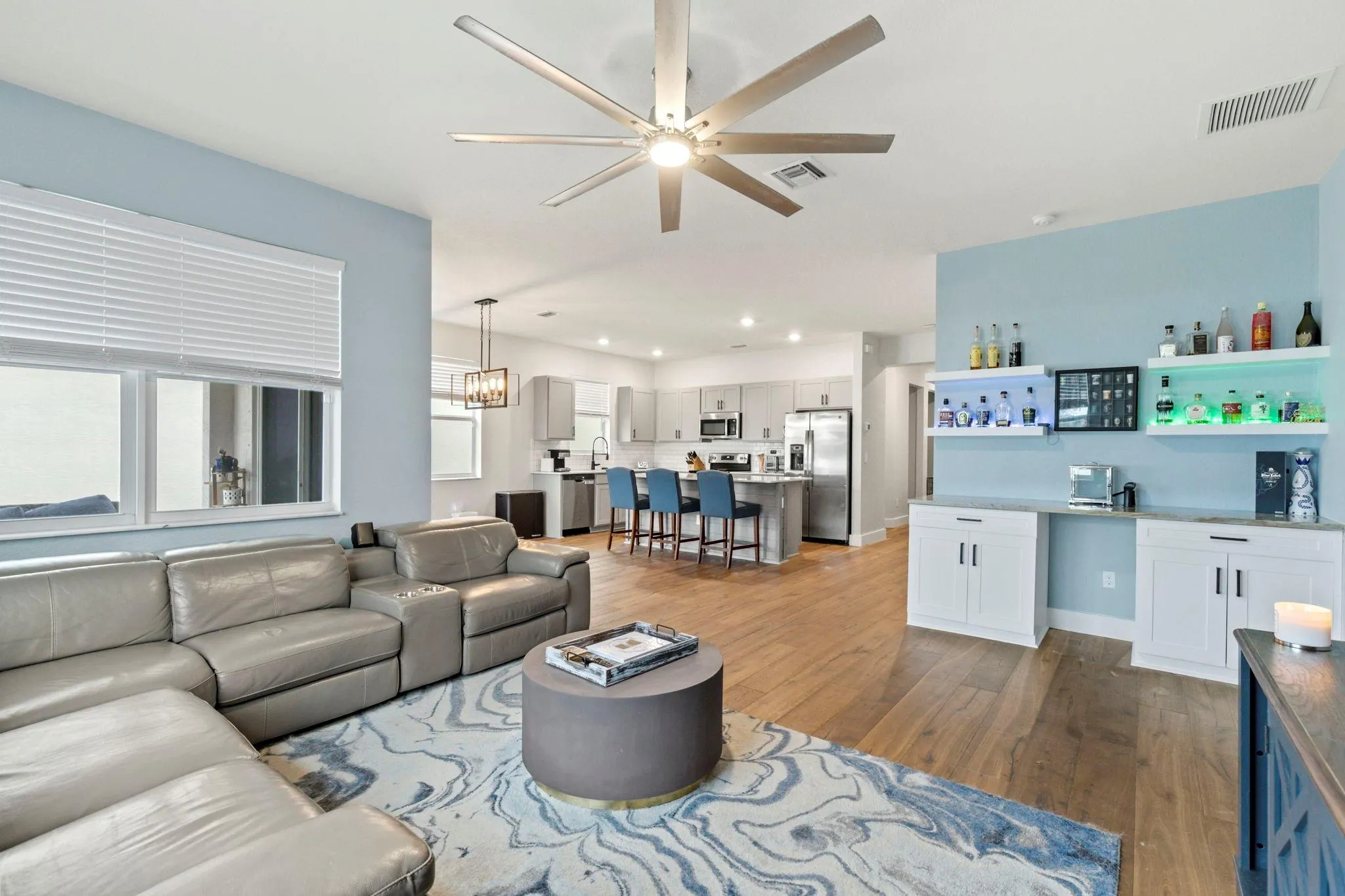 7609 NW Greenbank Cir
