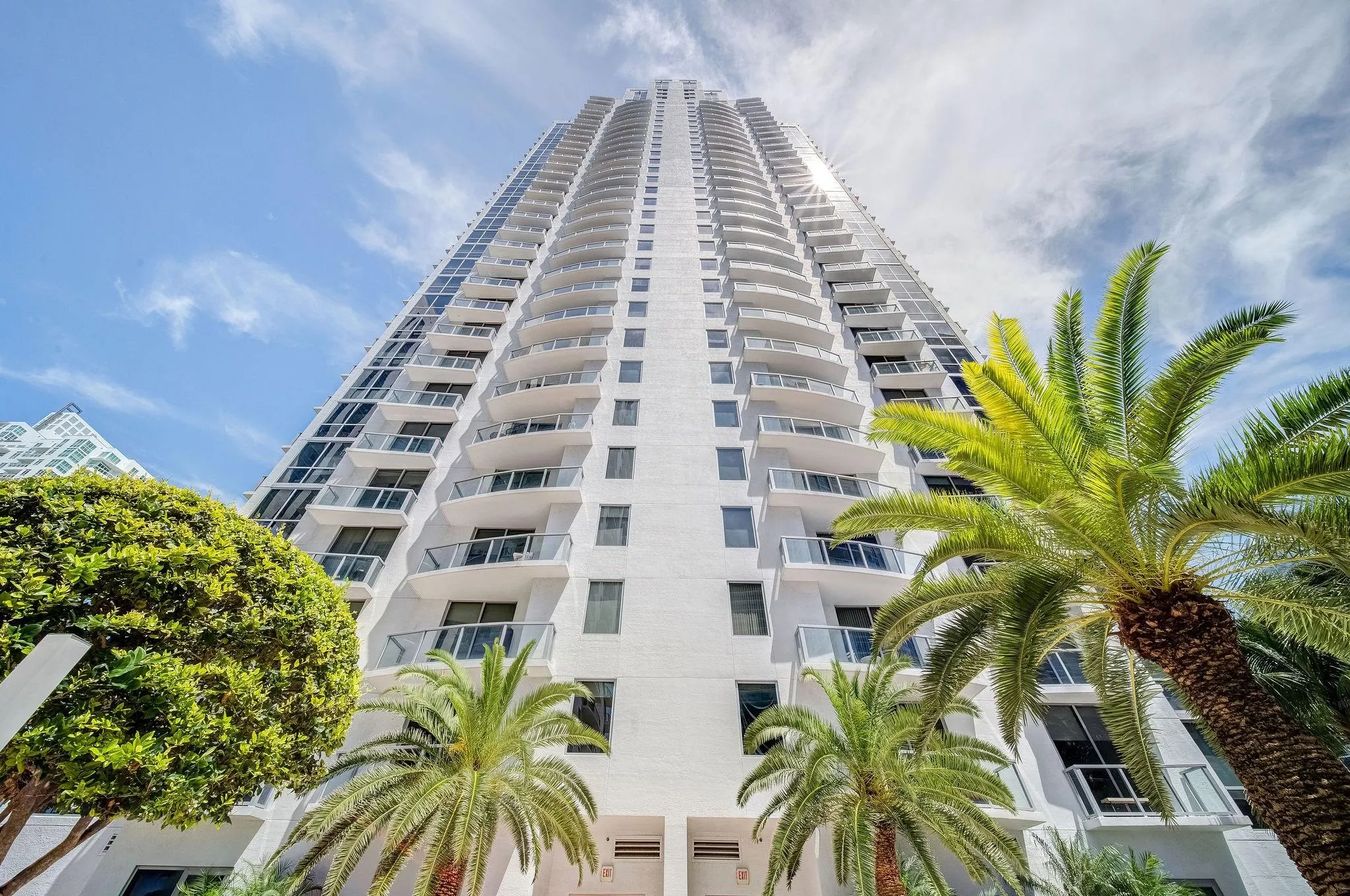 1050 Brickell Ave, #2302