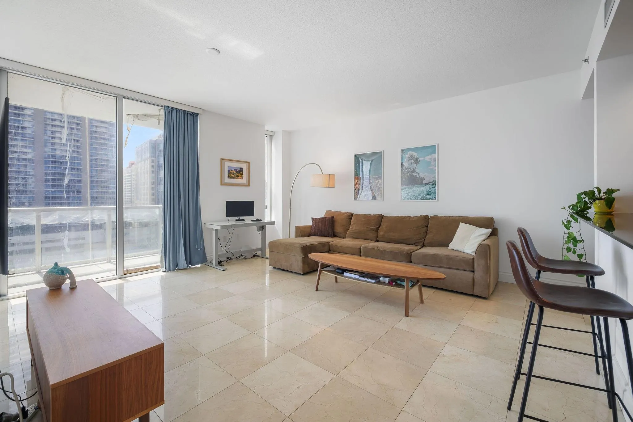1050 Brickell Ave, #2302
