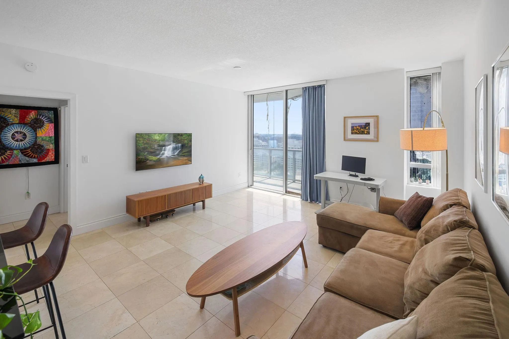 1050 Brickell Ave, #2302