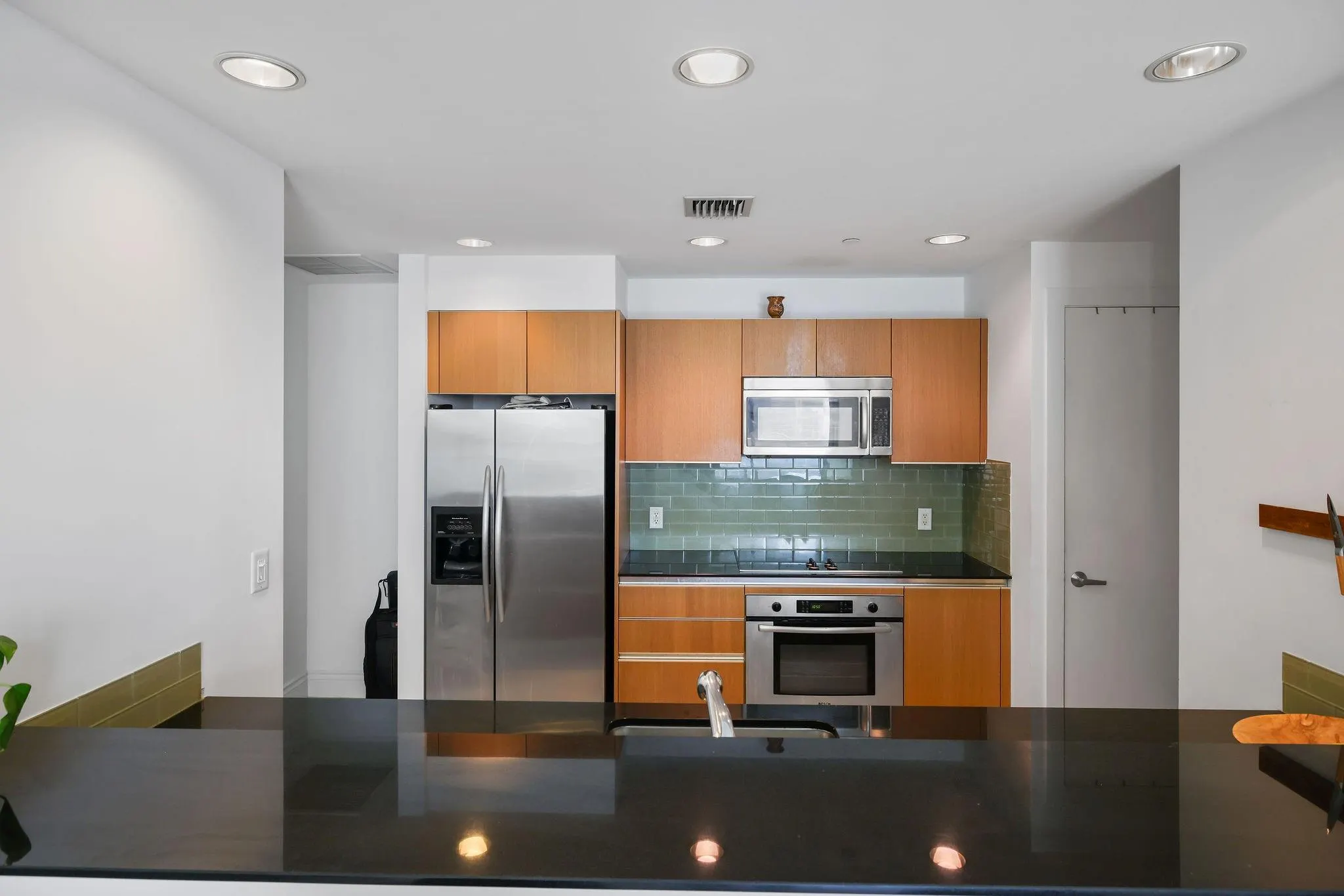 1050 Brickell Ave, #2302