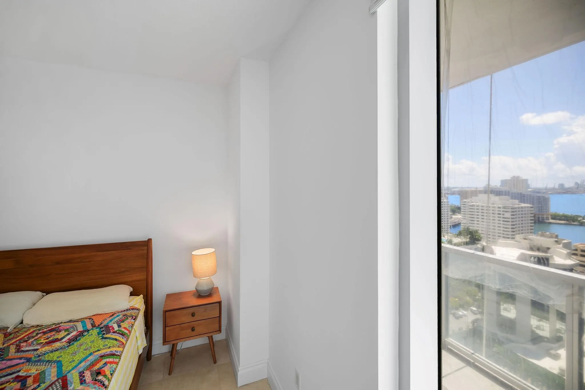 1050 Brickell Ave, #2302