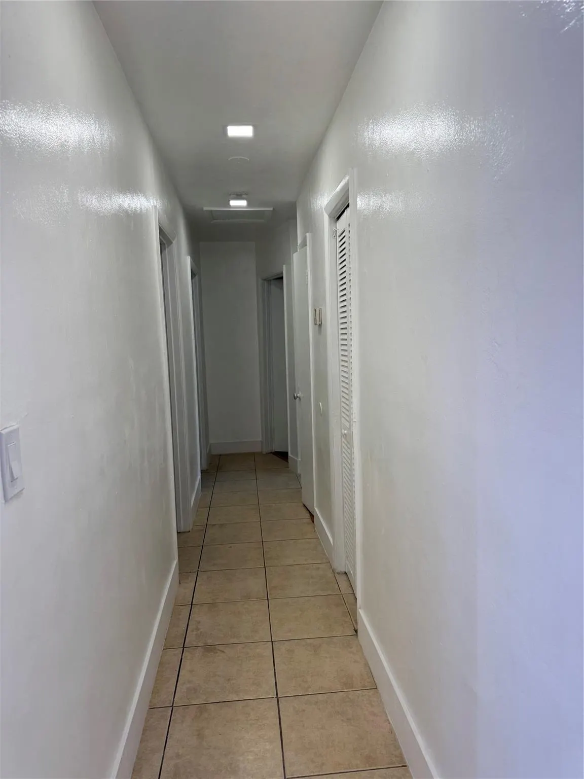 910 NW 43rd St