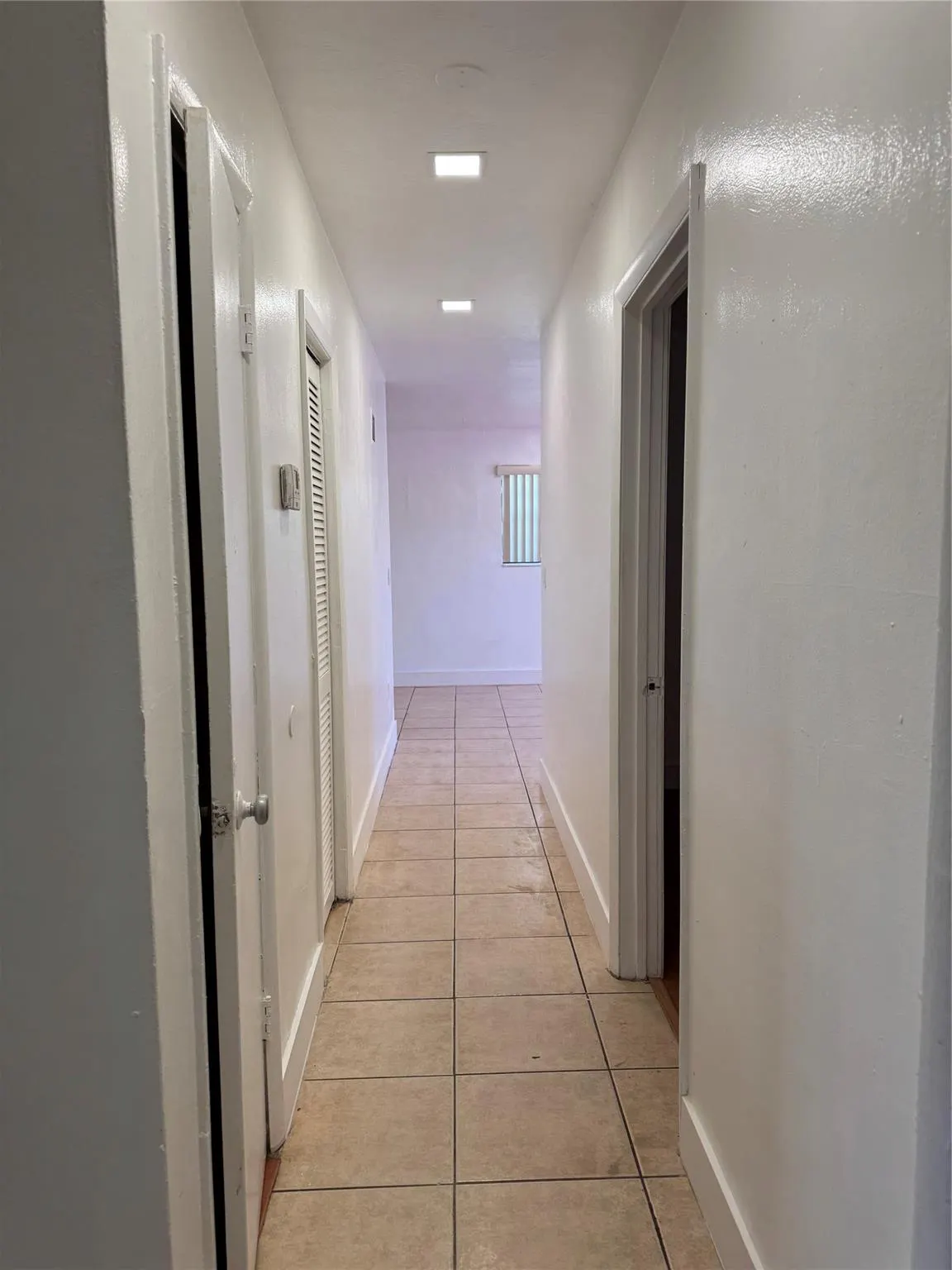 910 NW 43rd St