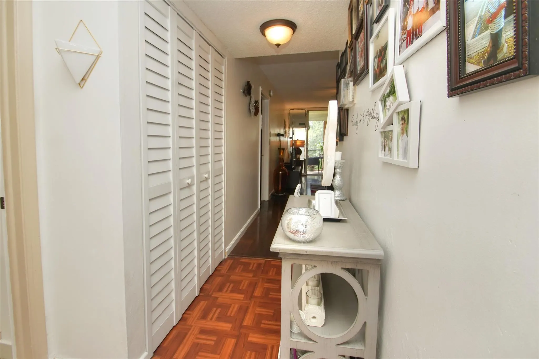 2571 Aragon Blvd, #317