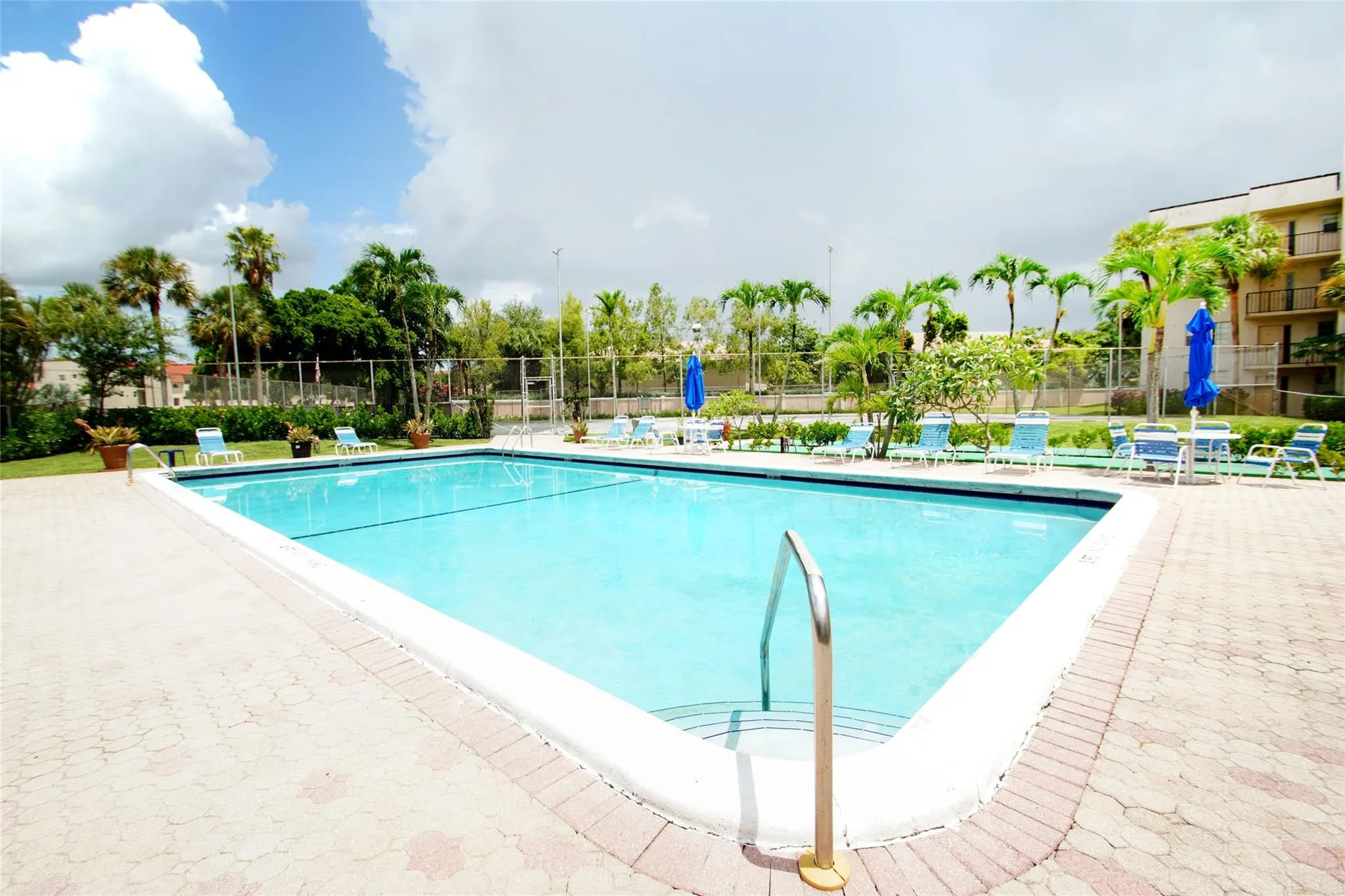 2571 Aragon Blvd, #317