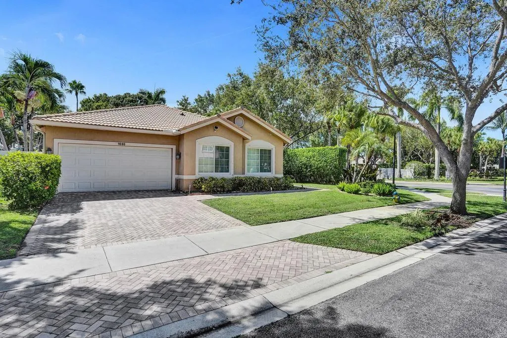 1660 W Classical Blvd
