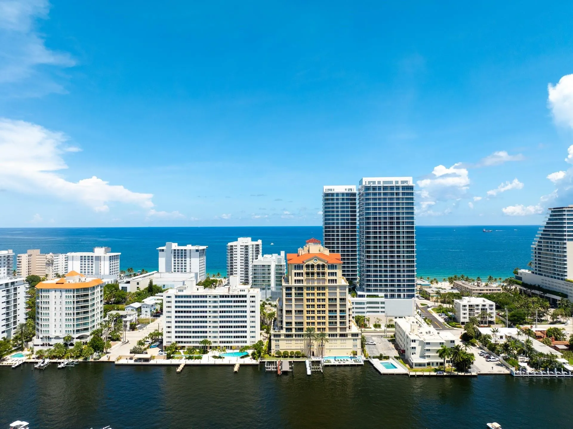 209 N Birch Rd, #1002