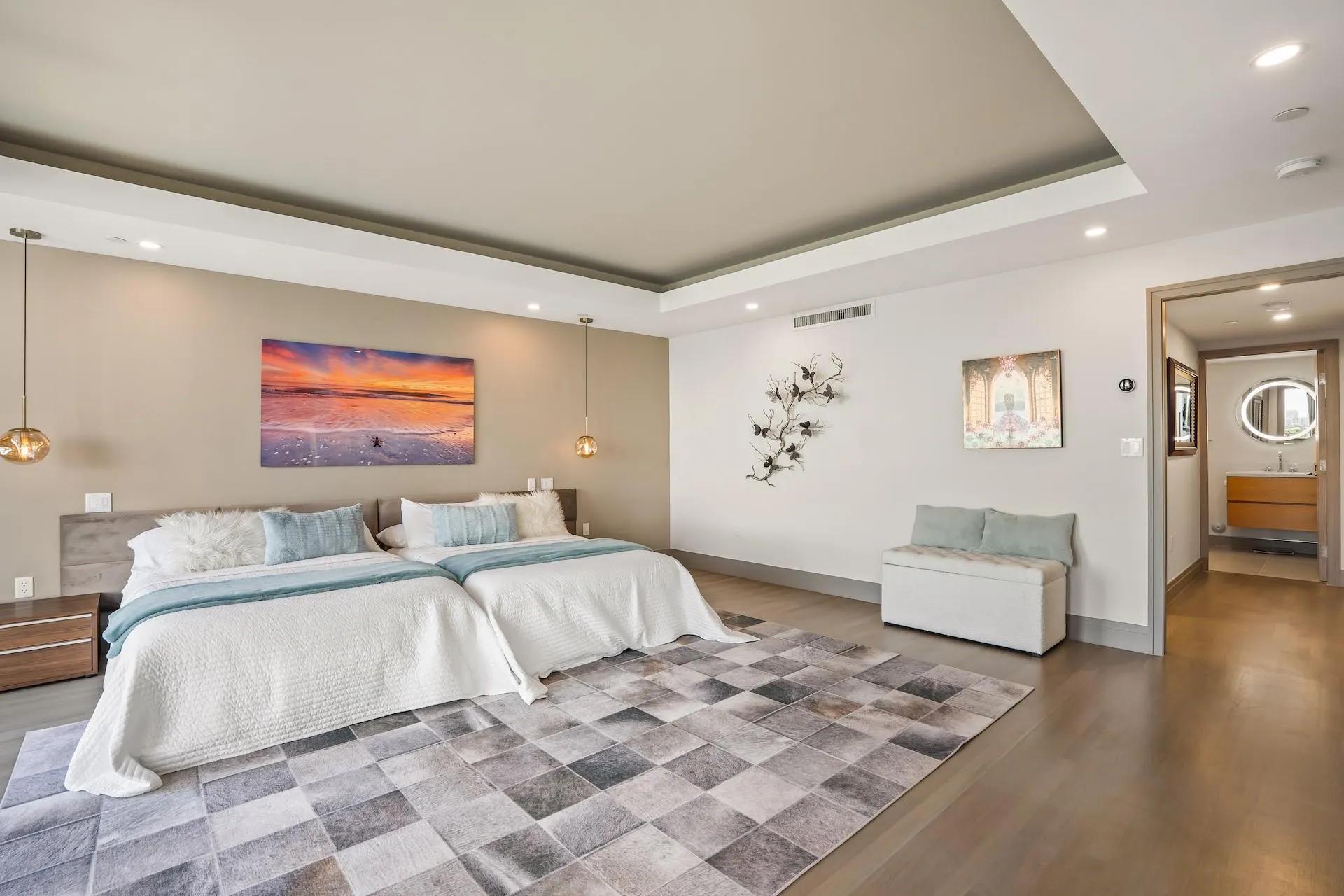 209 N Birch Rd, #1002
