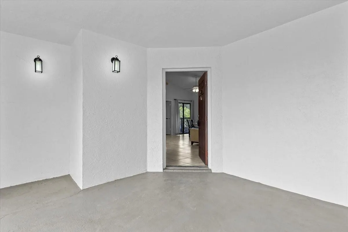 2445 SW 18th Ter, #806