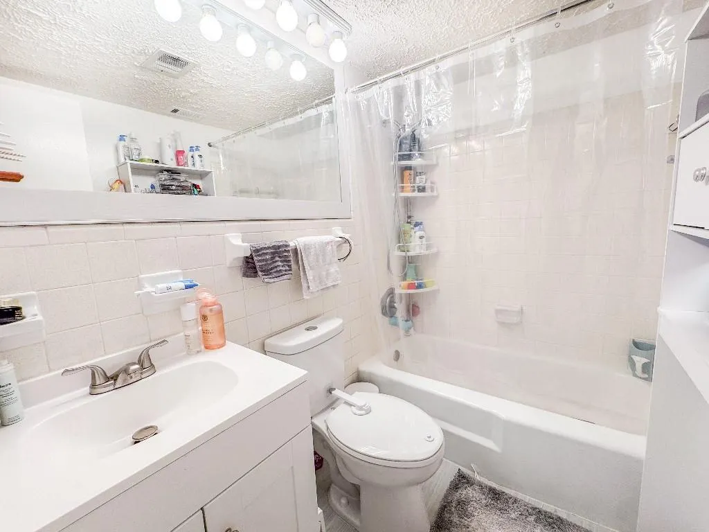 701 Pine Drive, #210