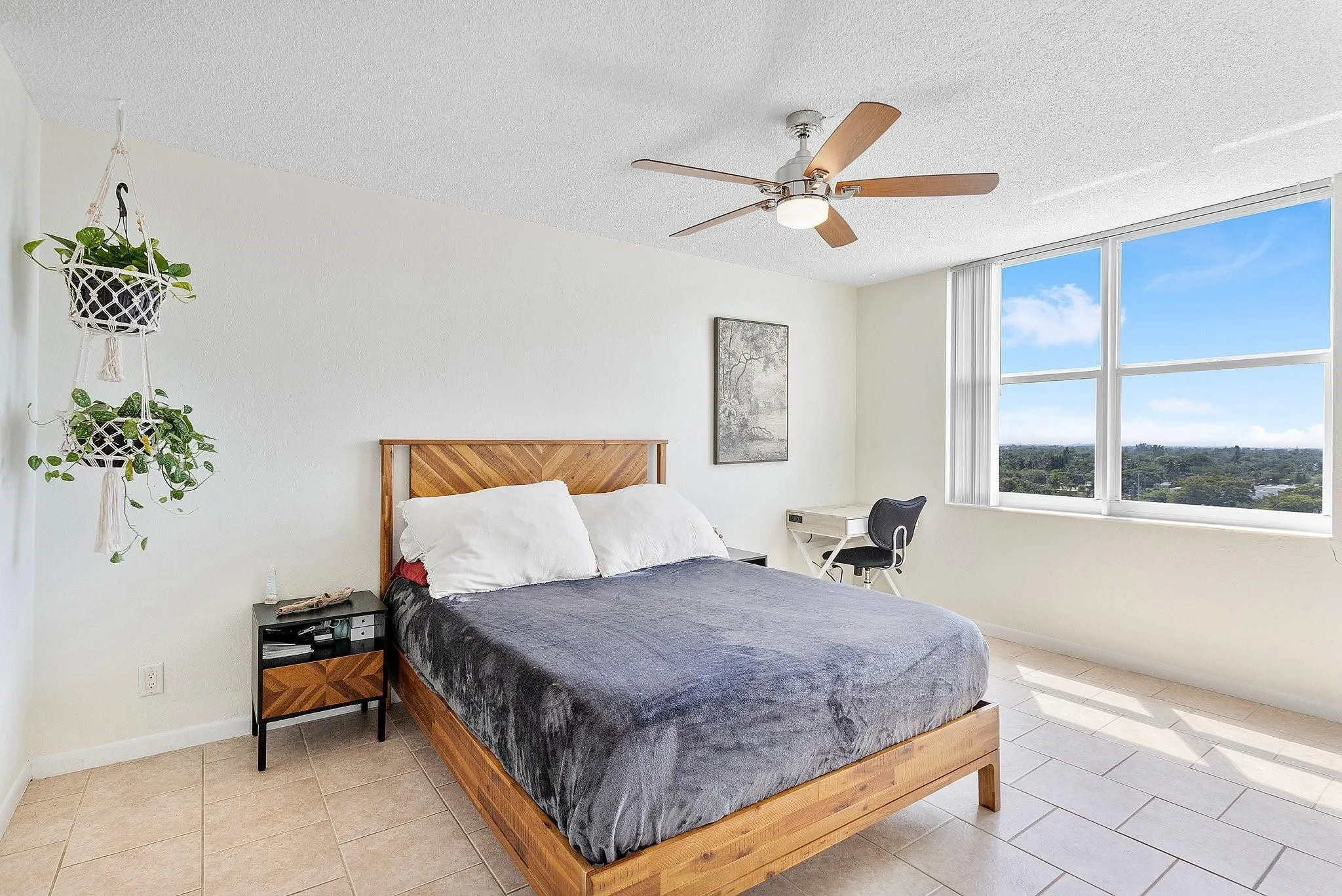 1800 N Andrews Avenue, #9i