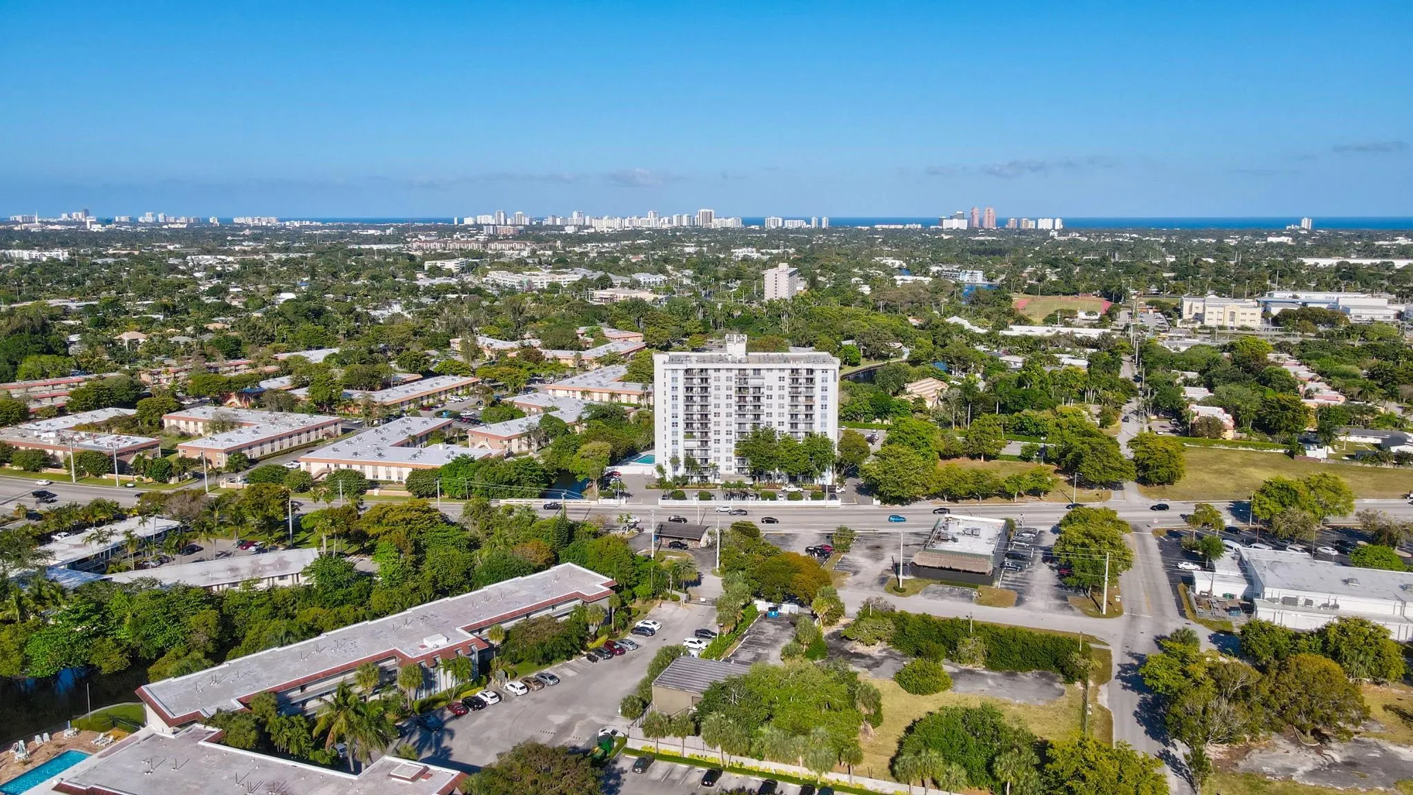 1800 N Andrews Avenue, #9i