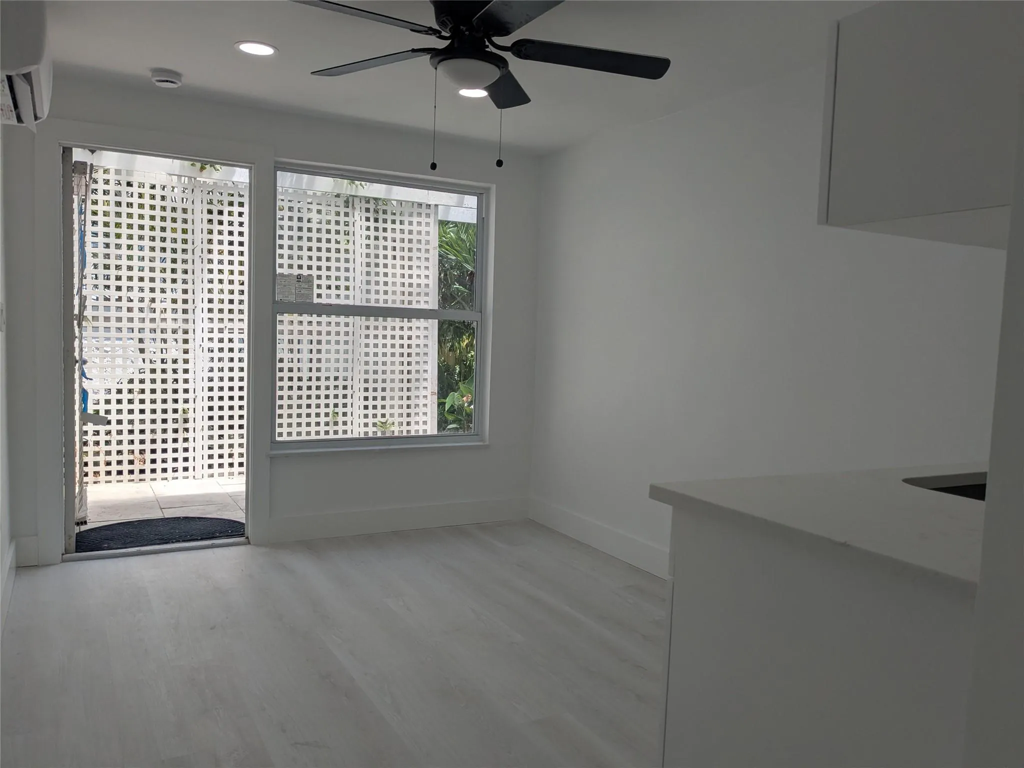 21 SE 11 Ave