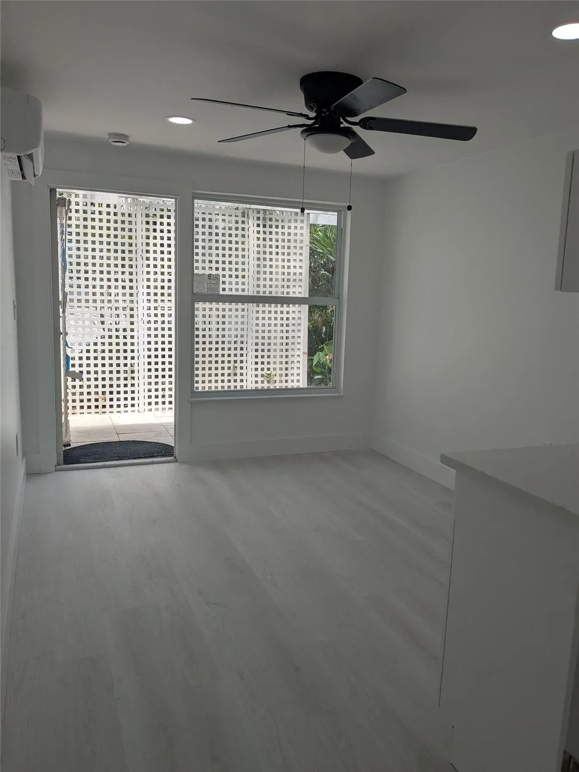 21 SE 11 Ave