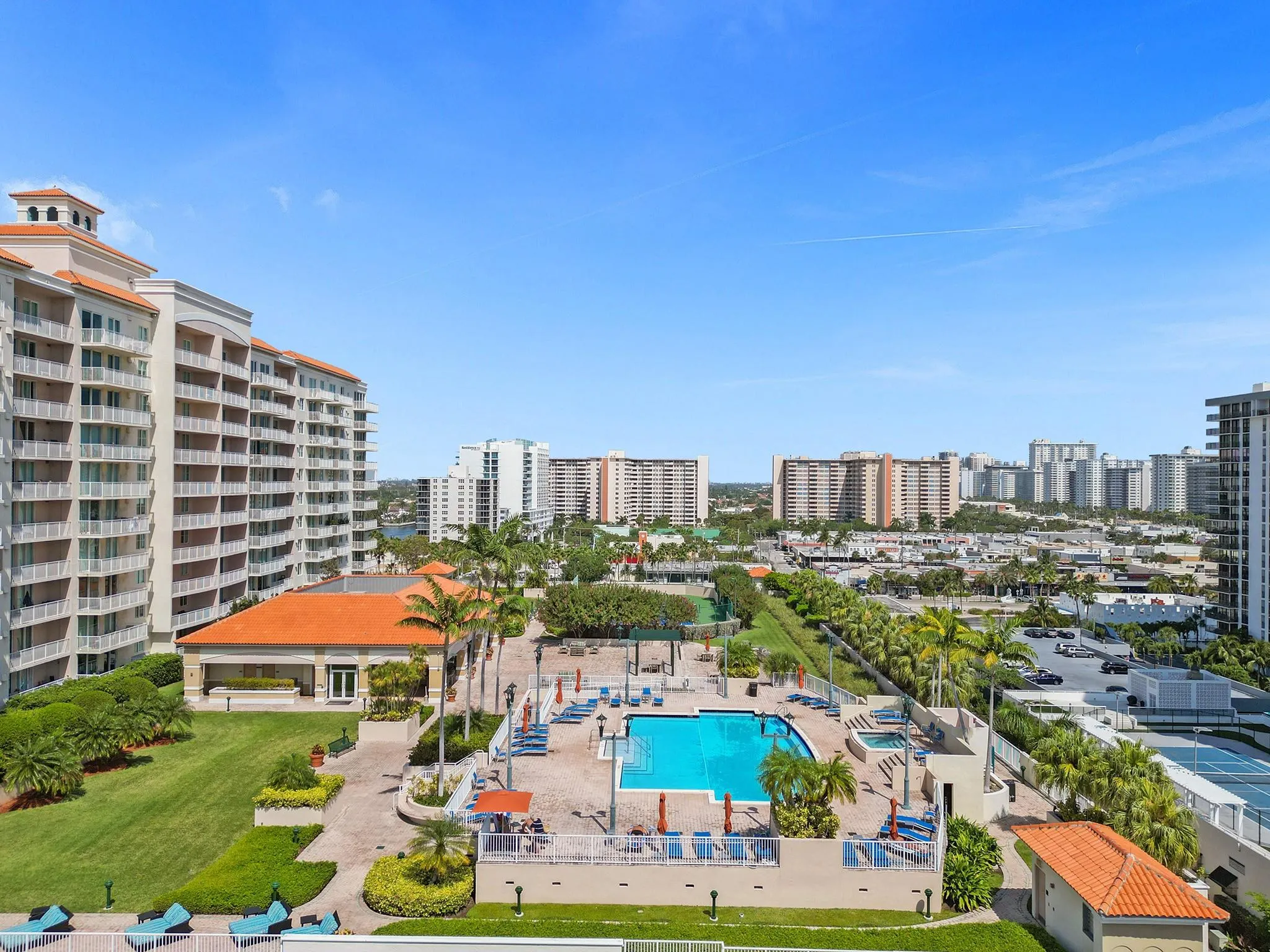 3020 NE 32 Avenue, #723