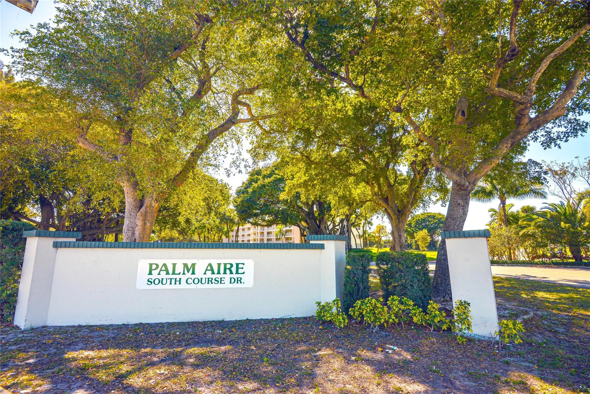 2661 S Course Dr, #707