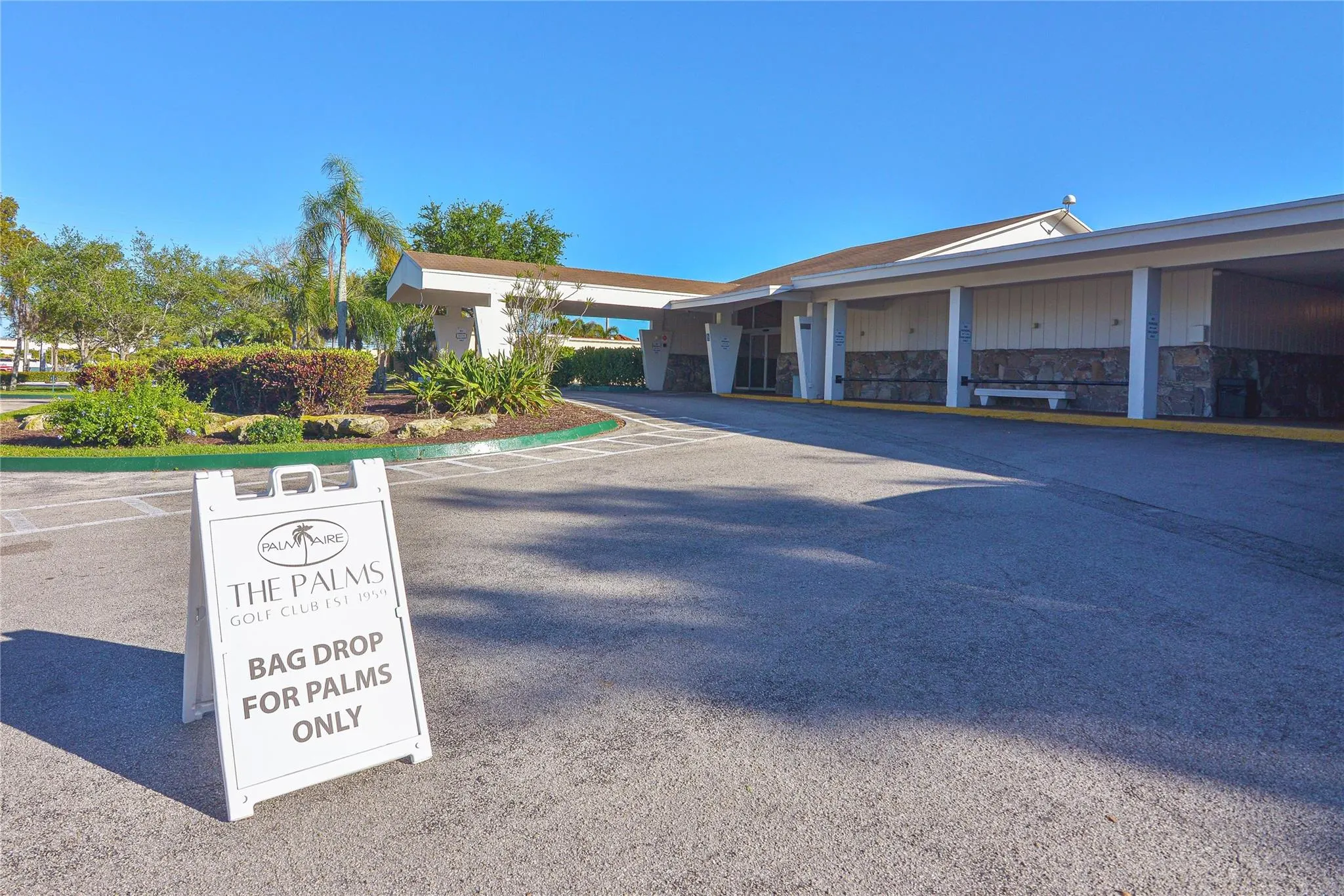 2661 S Course Dr, #707