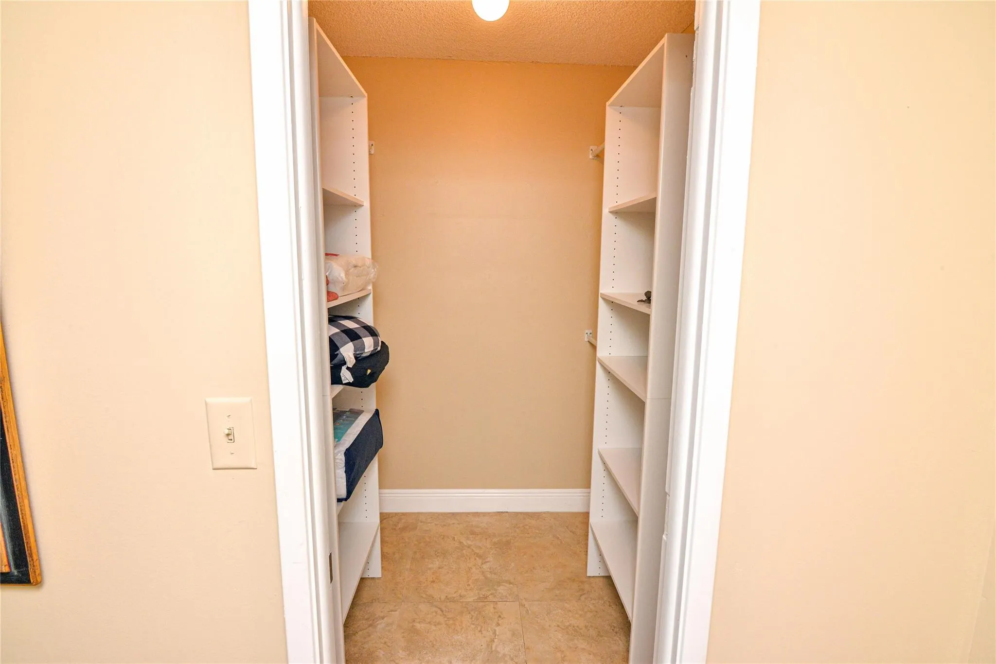 2661 S Course Dr, #707