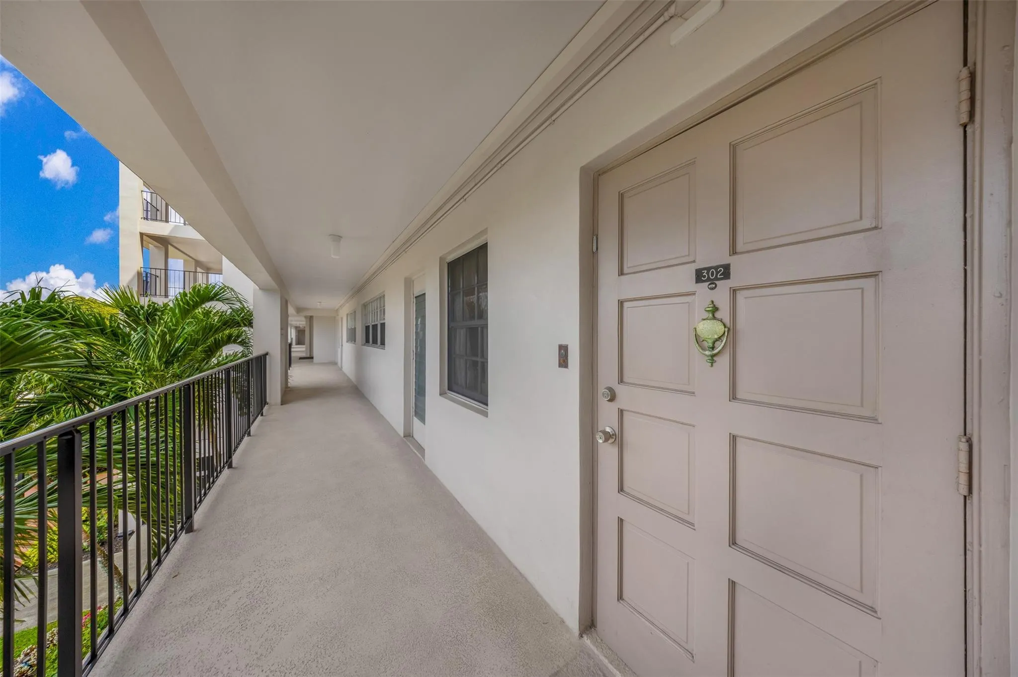 3000 N Palm Aire Dr, #302