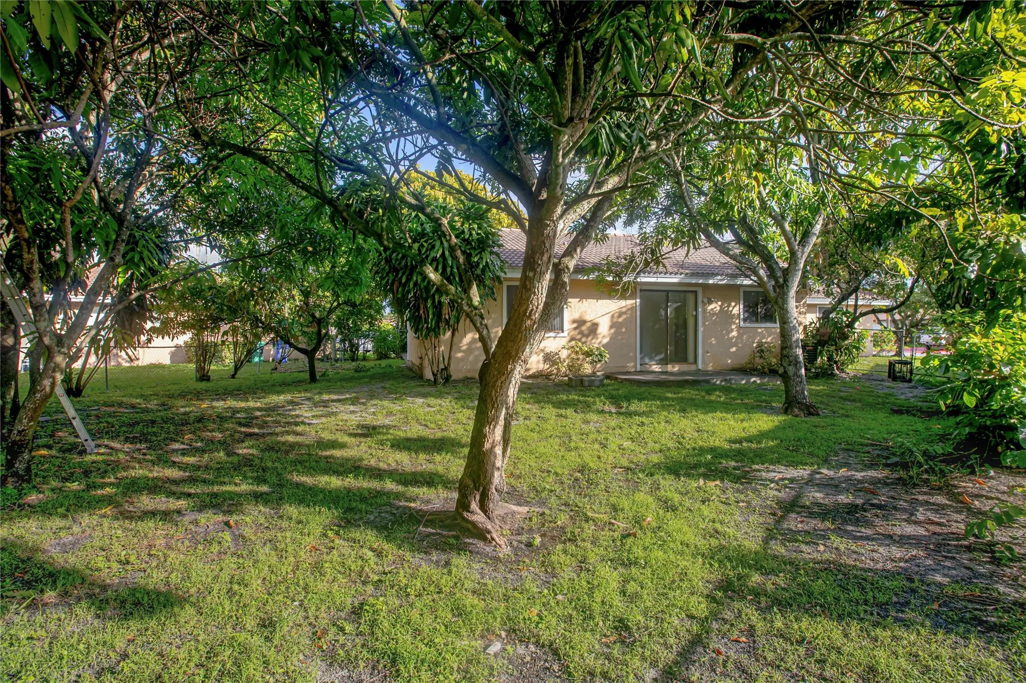 7942 NW 37th Dr